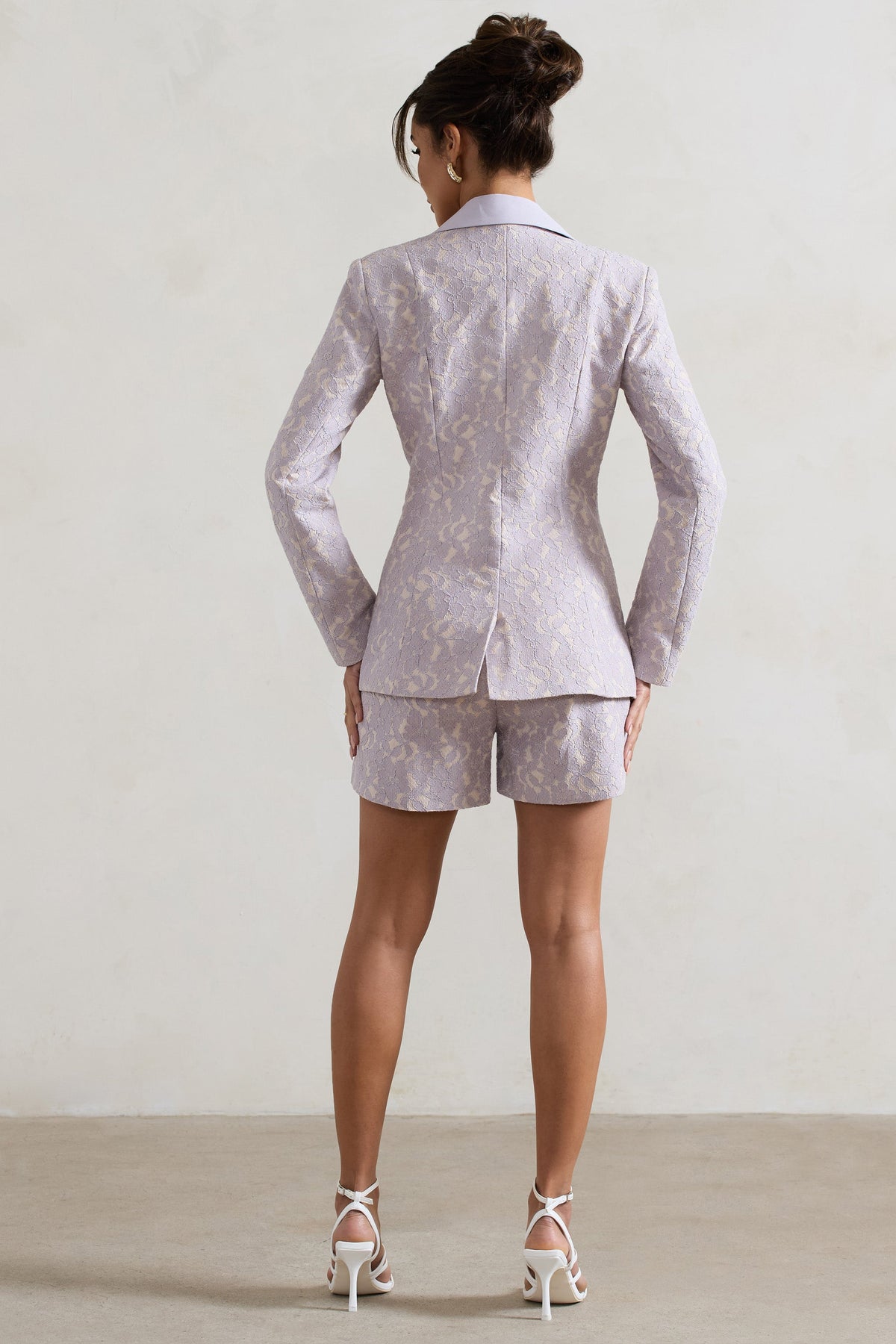 Florenza | Mauvefarbene, maßgeschneiderte Shorts mit hoher Taille aus Spitze