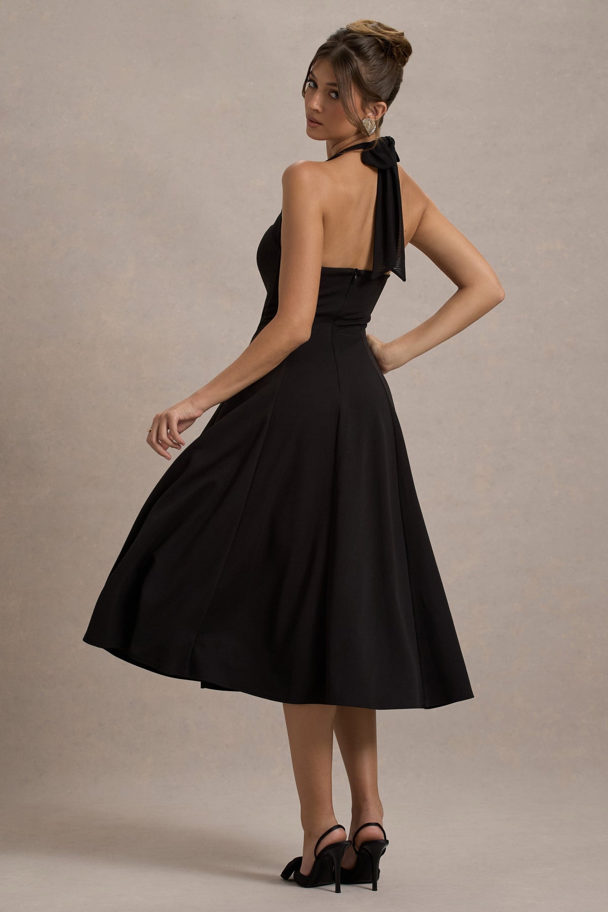 Auburn | Schwarzes Halter Skater Midikleid