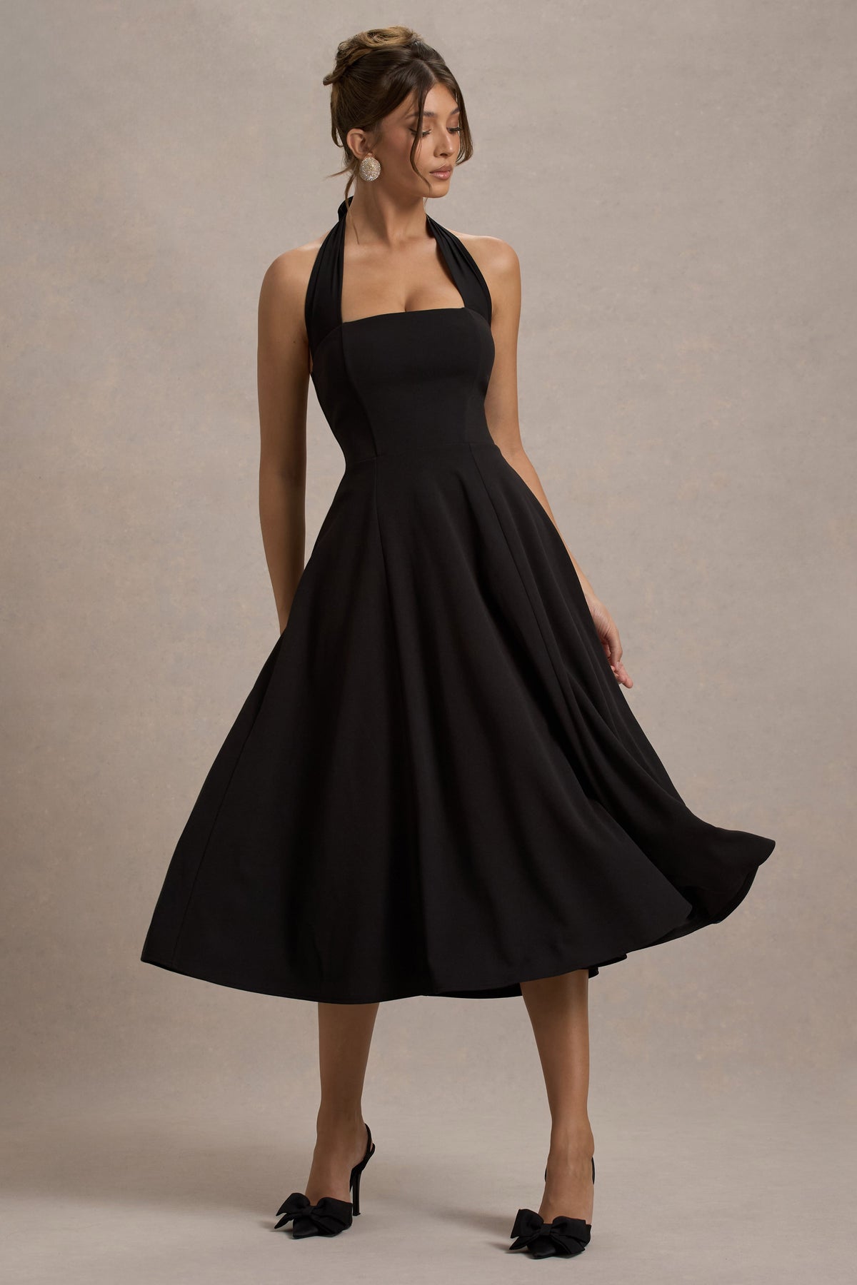 Auburn | Schwarzes Halter Skater Midikleid