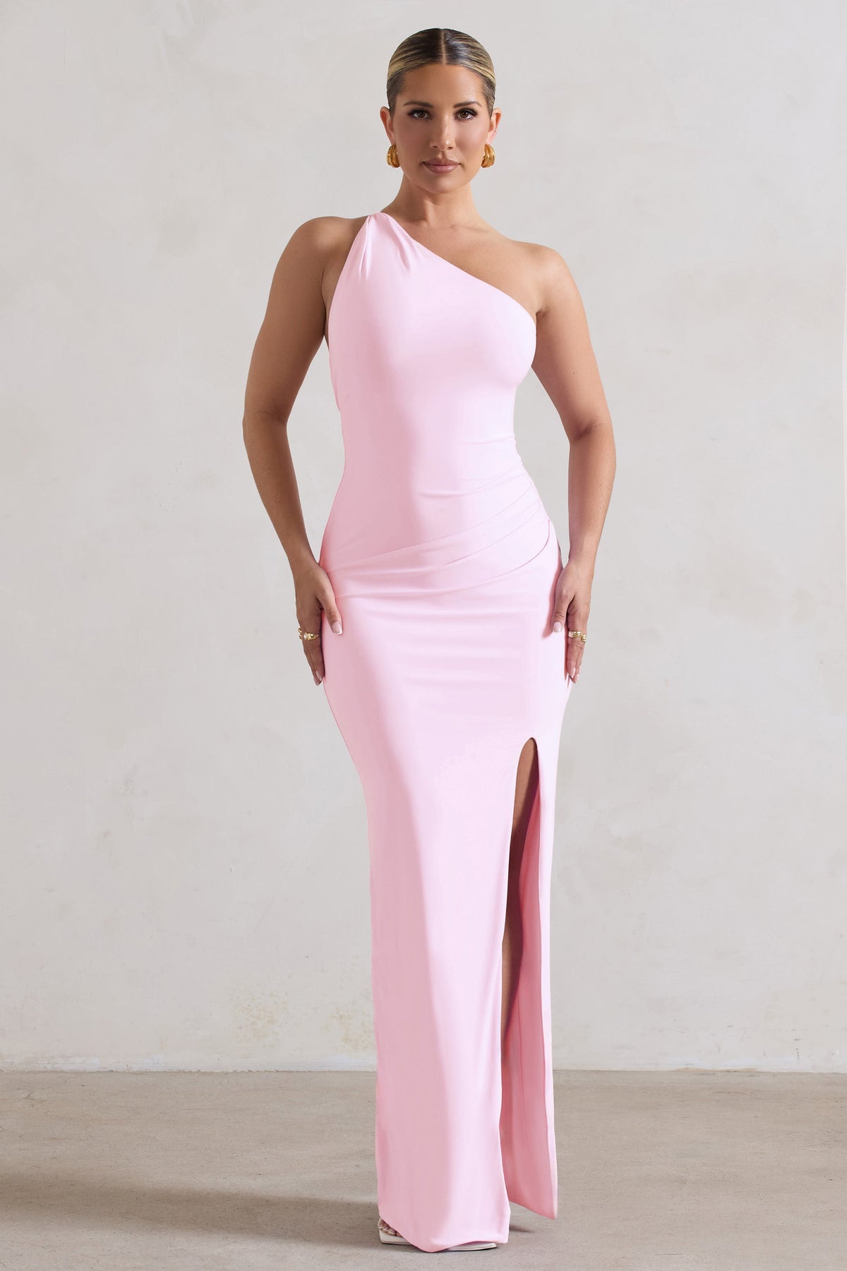 Dressing Up | Rosafarbenes Maxikleid mit einer Schulter und Rückendetail