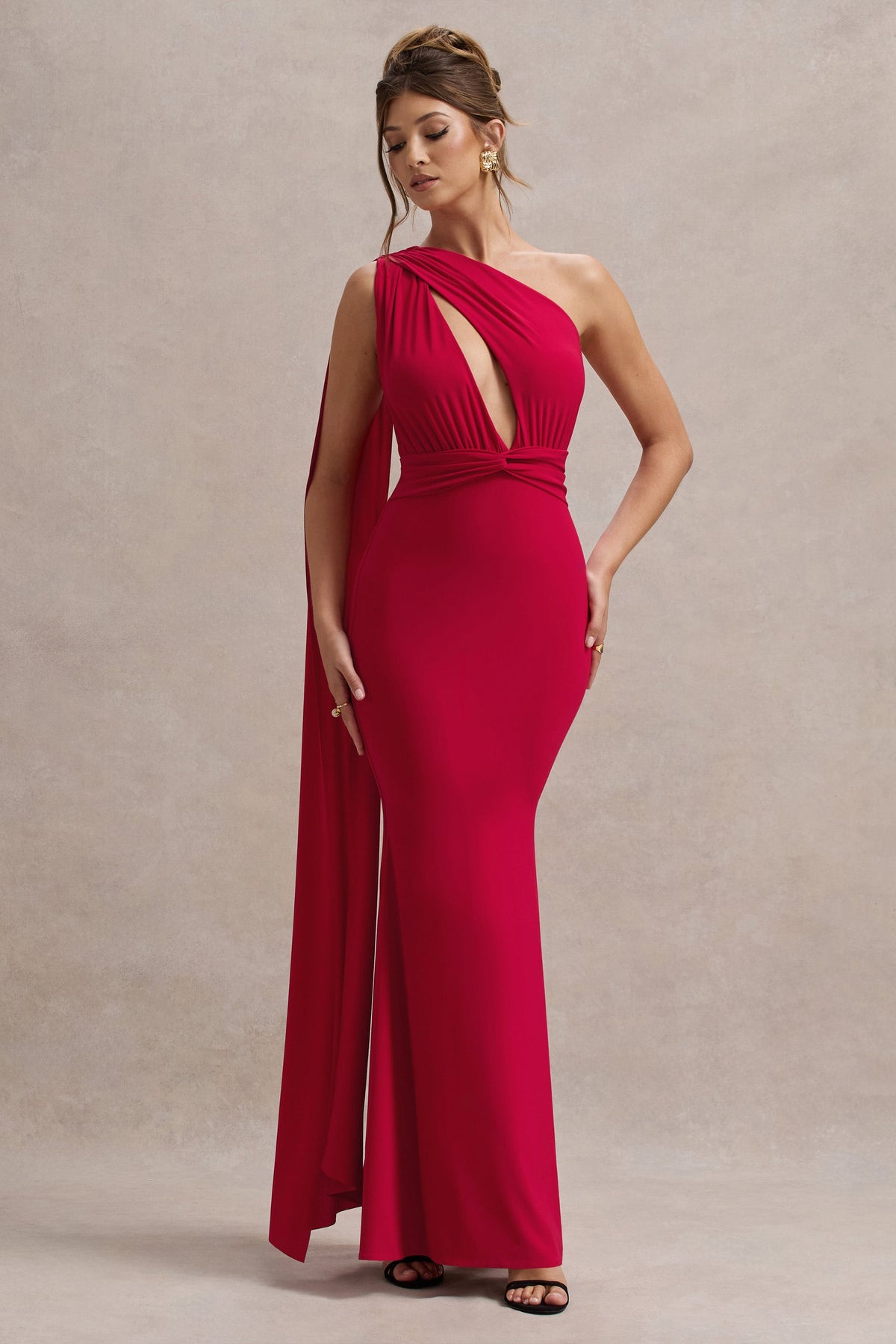 Elaina | Rotes asymmetrisches Maxikleid mit Knoten und Schärpe