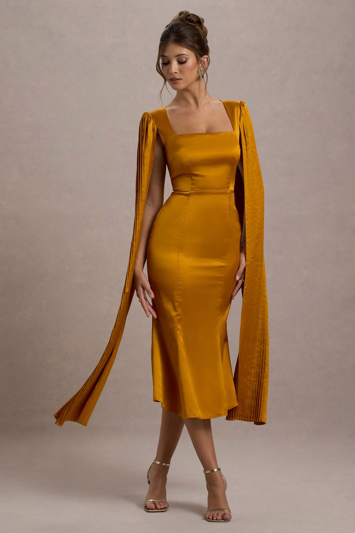 WB_CC_HR_CL135252041-Nalda-MustardSquare-NeckMidiDressWithCapeSleeves6