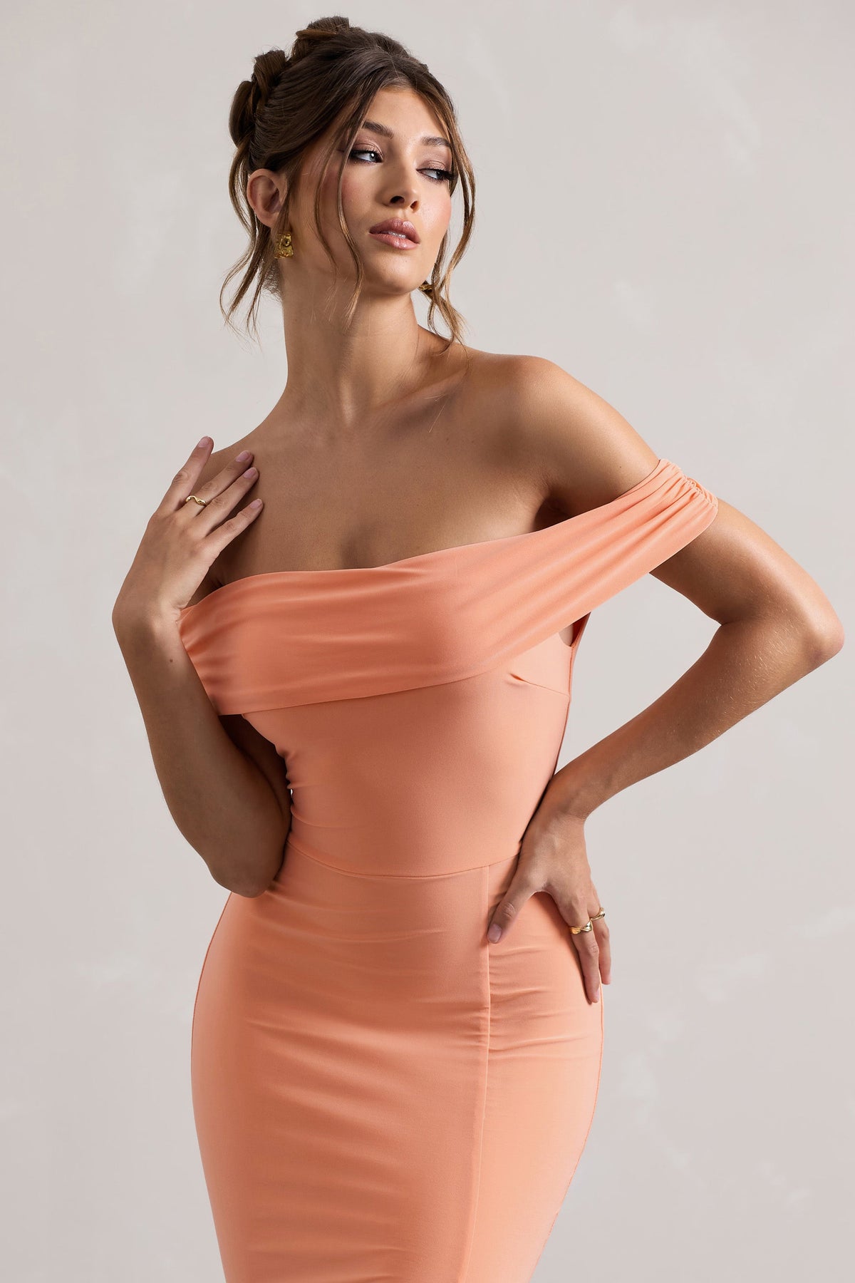 Law of Attraction | Korallenfarbenes Bardot-Maxikleid mit Drapierung und Schlitz