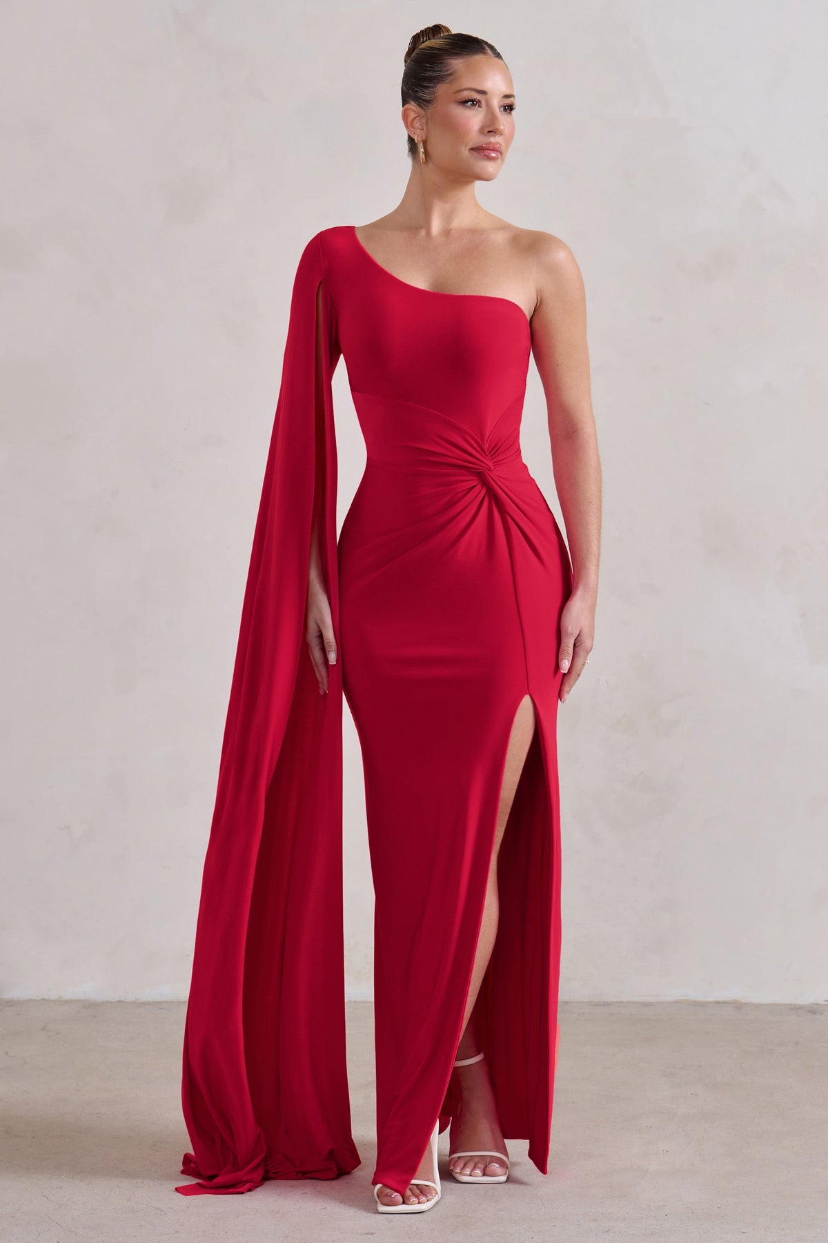 Romi | Rotes Ein-Schulter-Maxikleid mit gedrehtem Knotendetail