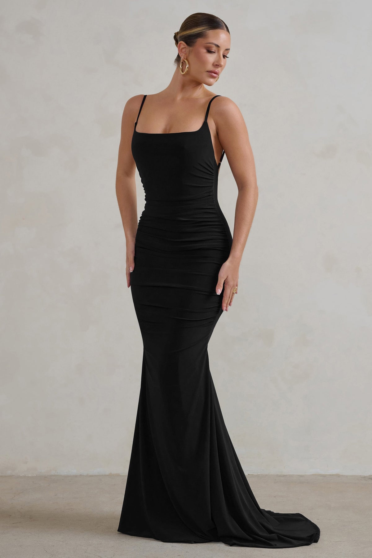 Adele | Schwarzes Maxikleid mit Rüschen und Fischschwanz-Schnitt