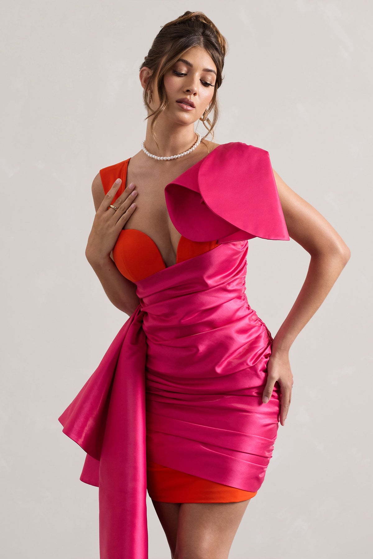 Rare | Rosa & Orange Satin Wickel-Minikleid mit Peplum-Drapierung