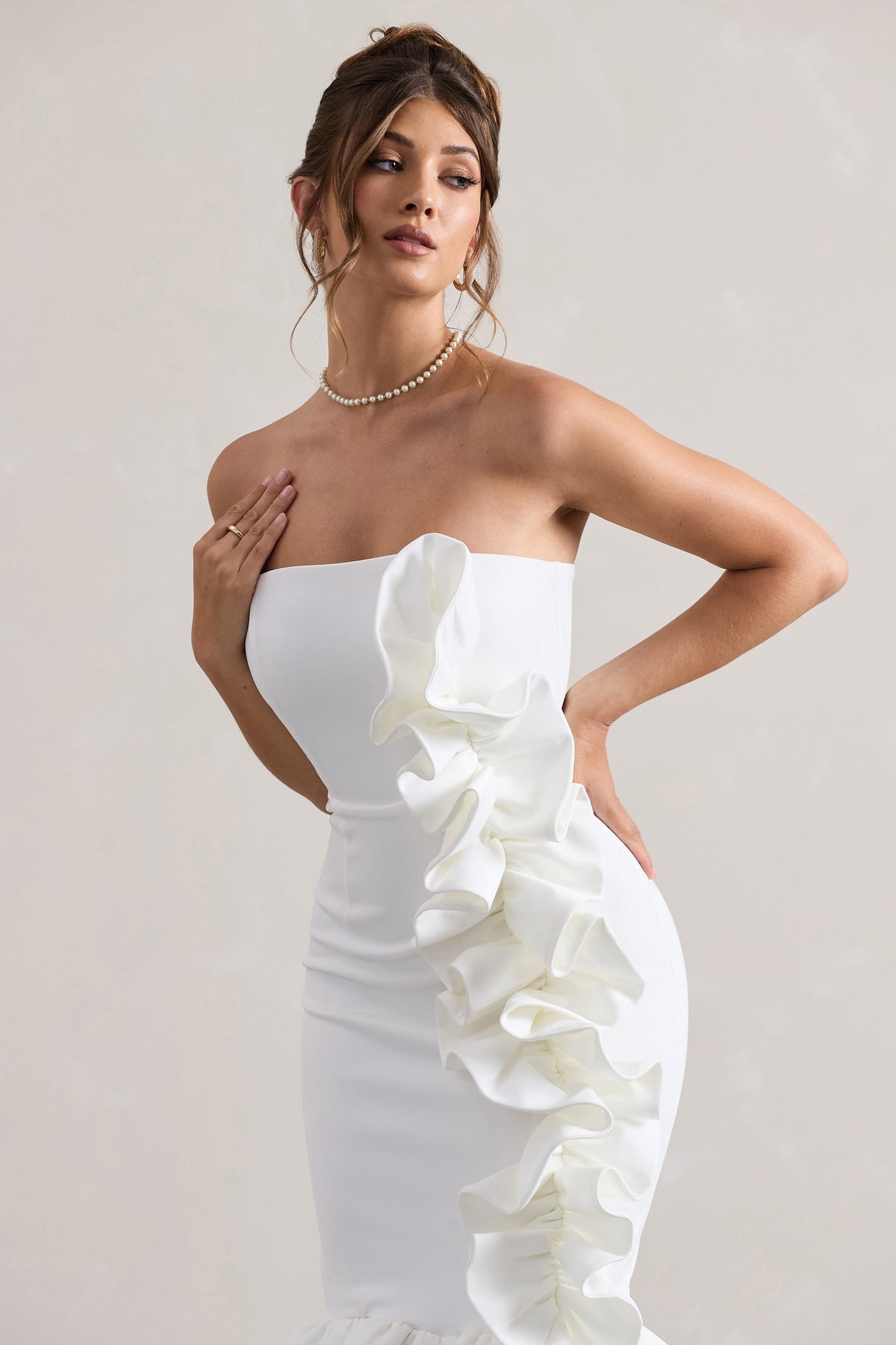 Concept | Cremefarbenes Bandeau-Midikleid mit Rüschen