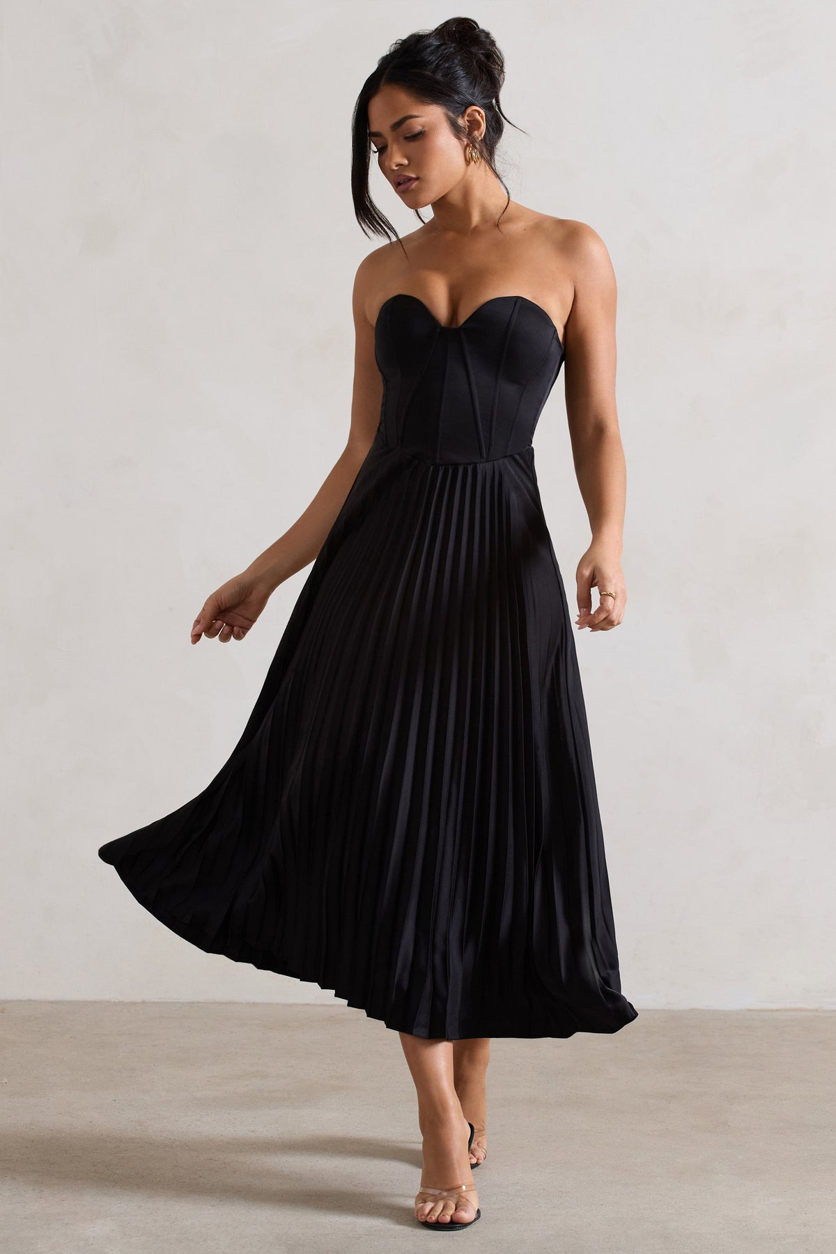 Bordeaux | Schwarzes Satinkleid im Korsett-Stil, Midi-Länge