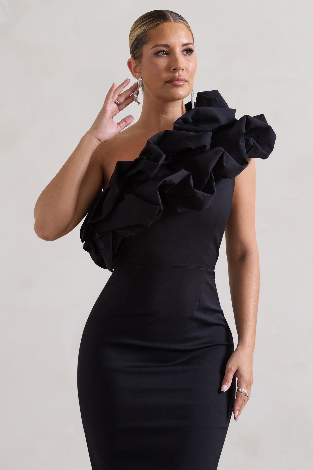 Orchestra | Schwarzes Ein-schulter-Midikleid mit Rüschen