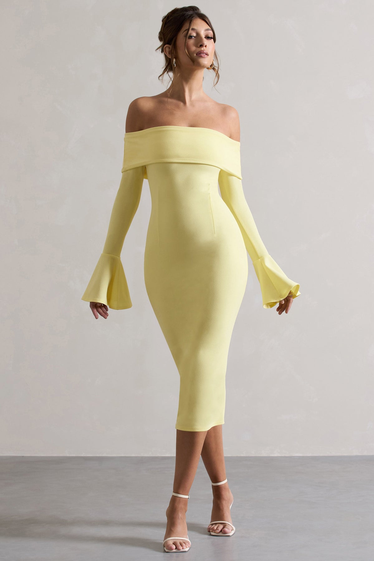 Emma | Zitronengelbes Bardot-Midikleid mit ausgestellten Ärmeln