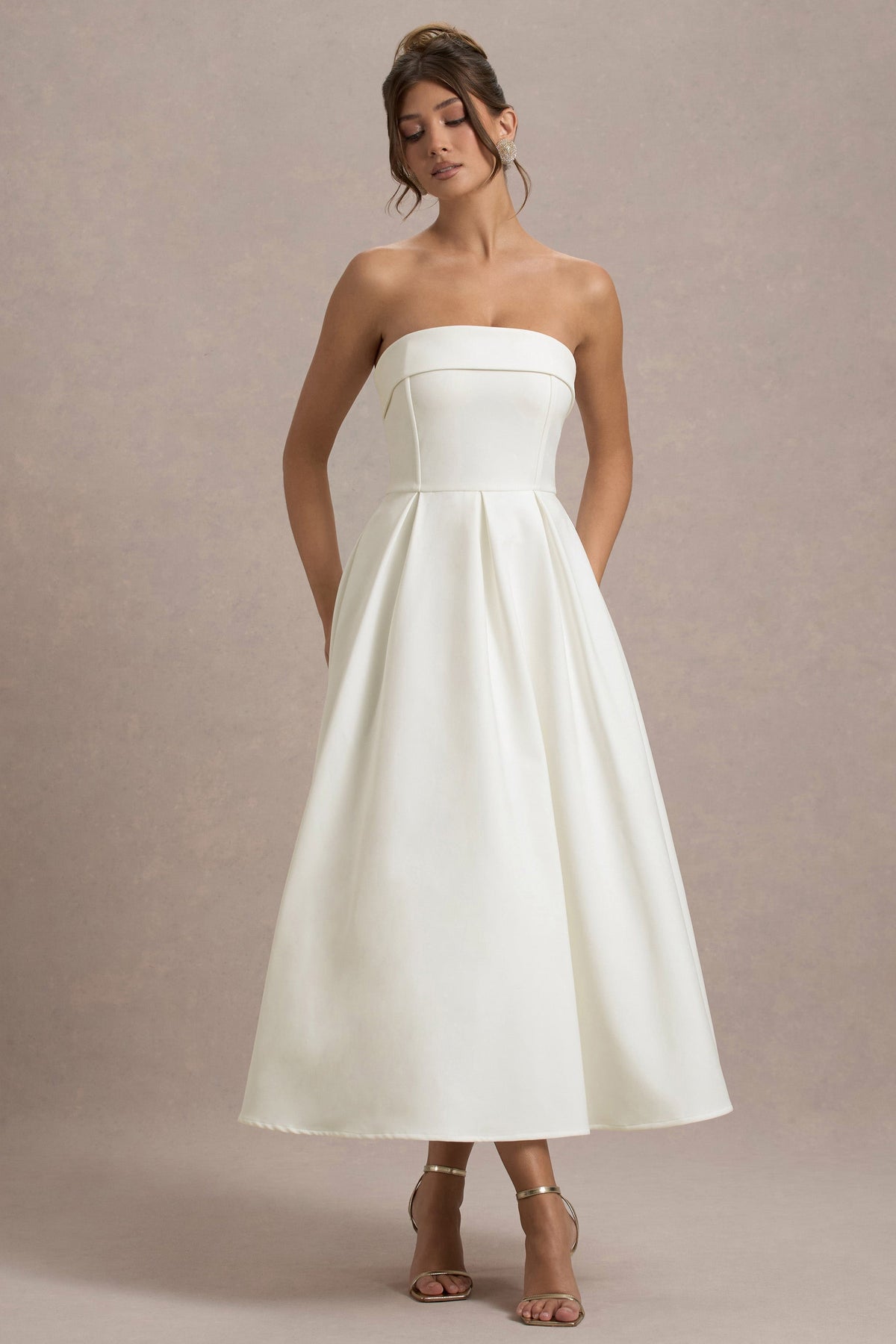 Annalise | Ecrufarbenes Bandeau-Skater-Midikleid