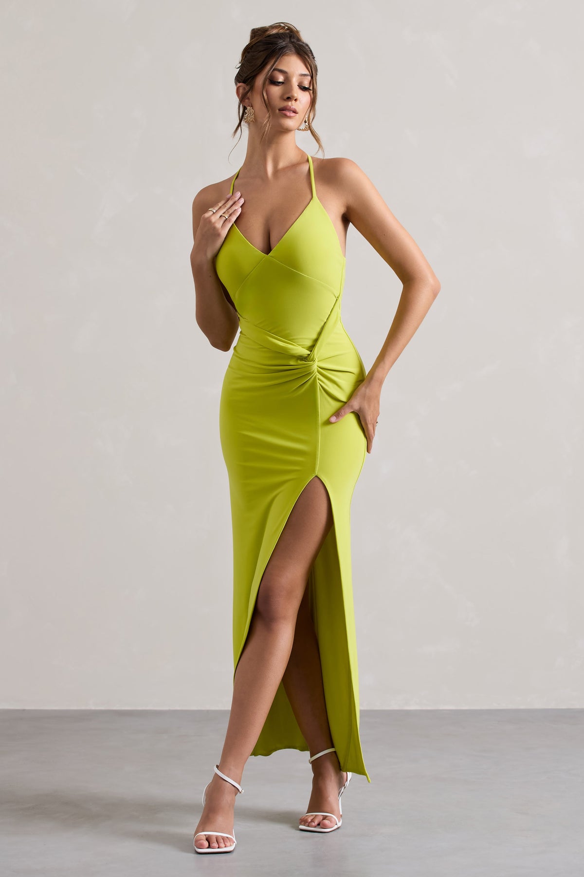 Domenica | Limettengrünes Maxikleid mit Halterneck-Wickeldesign