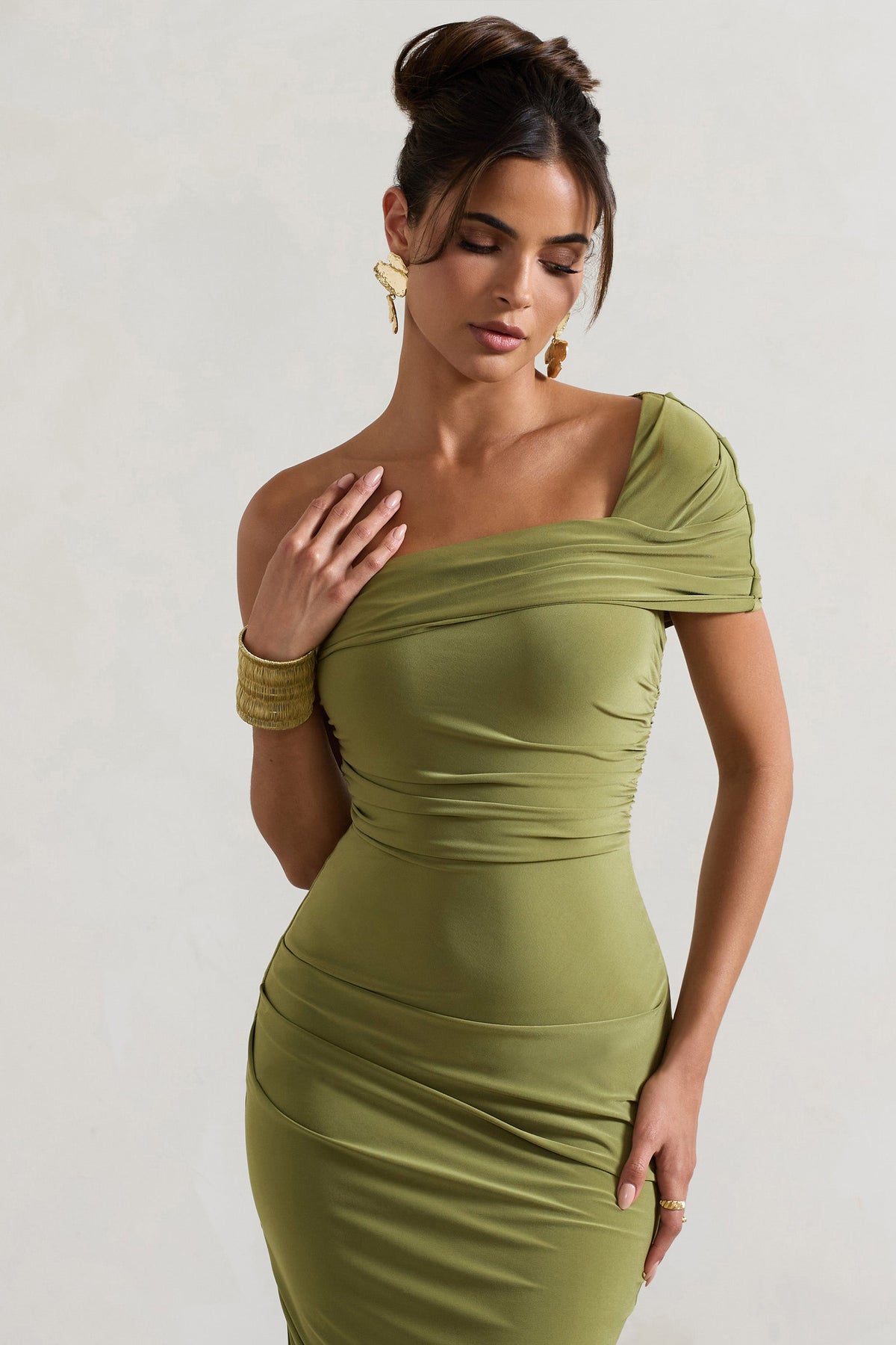 Hawaii | Olivgrünes asymmetrisches Ein-schulter-Midikleid mit Schlitz