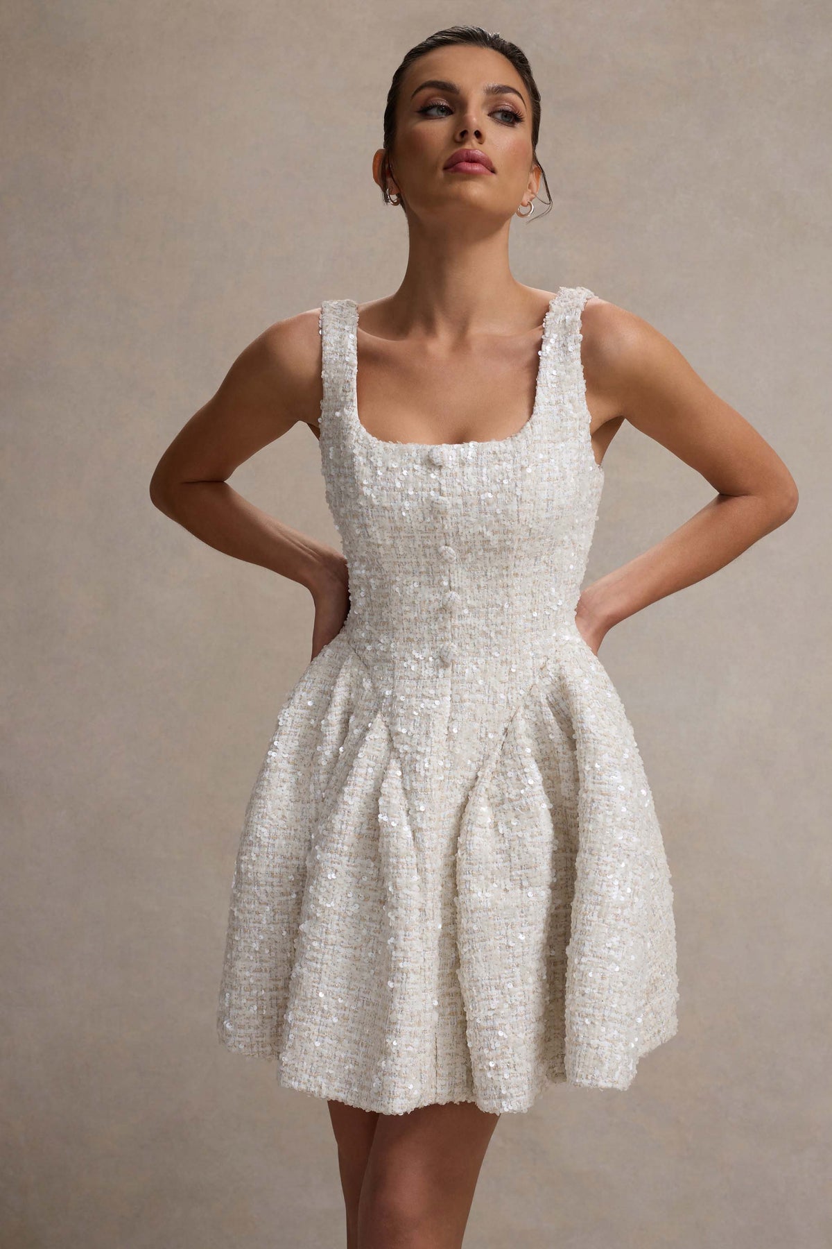Sugar Plum | Creamfarbiges Bouclé-Minikleid mit quadratischem Ausschnitt