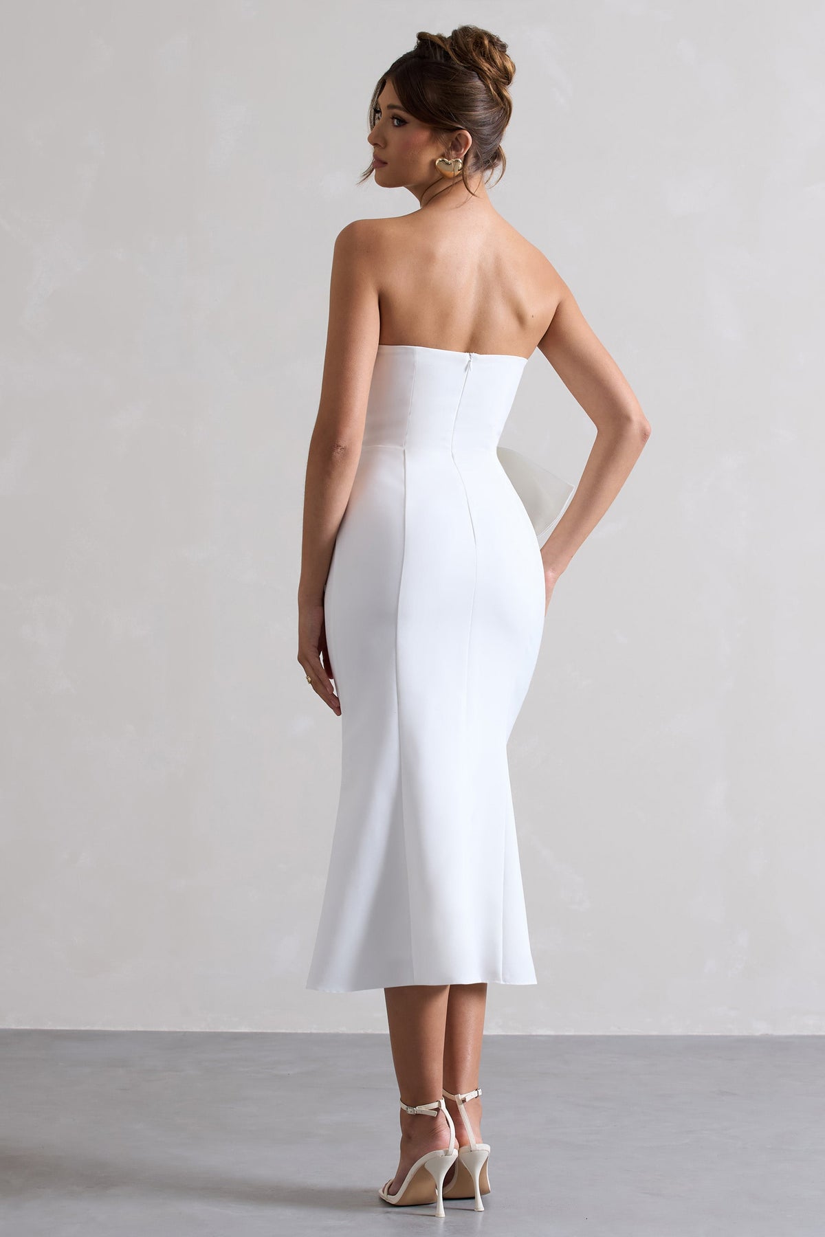To Me | Weißes Bandeau-Midikleid mit Großer Schleife