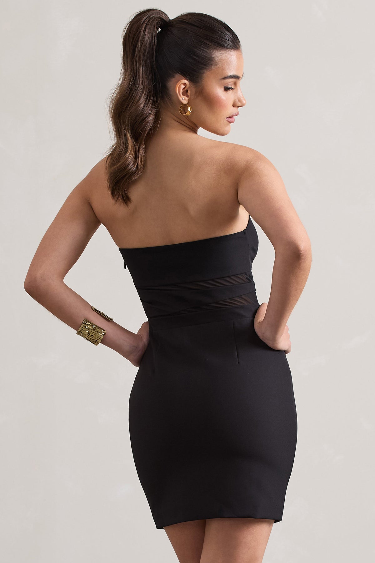 Indie | Schwarzes Bodycon-Bandeau-Minikleid mit Cut-Outs
