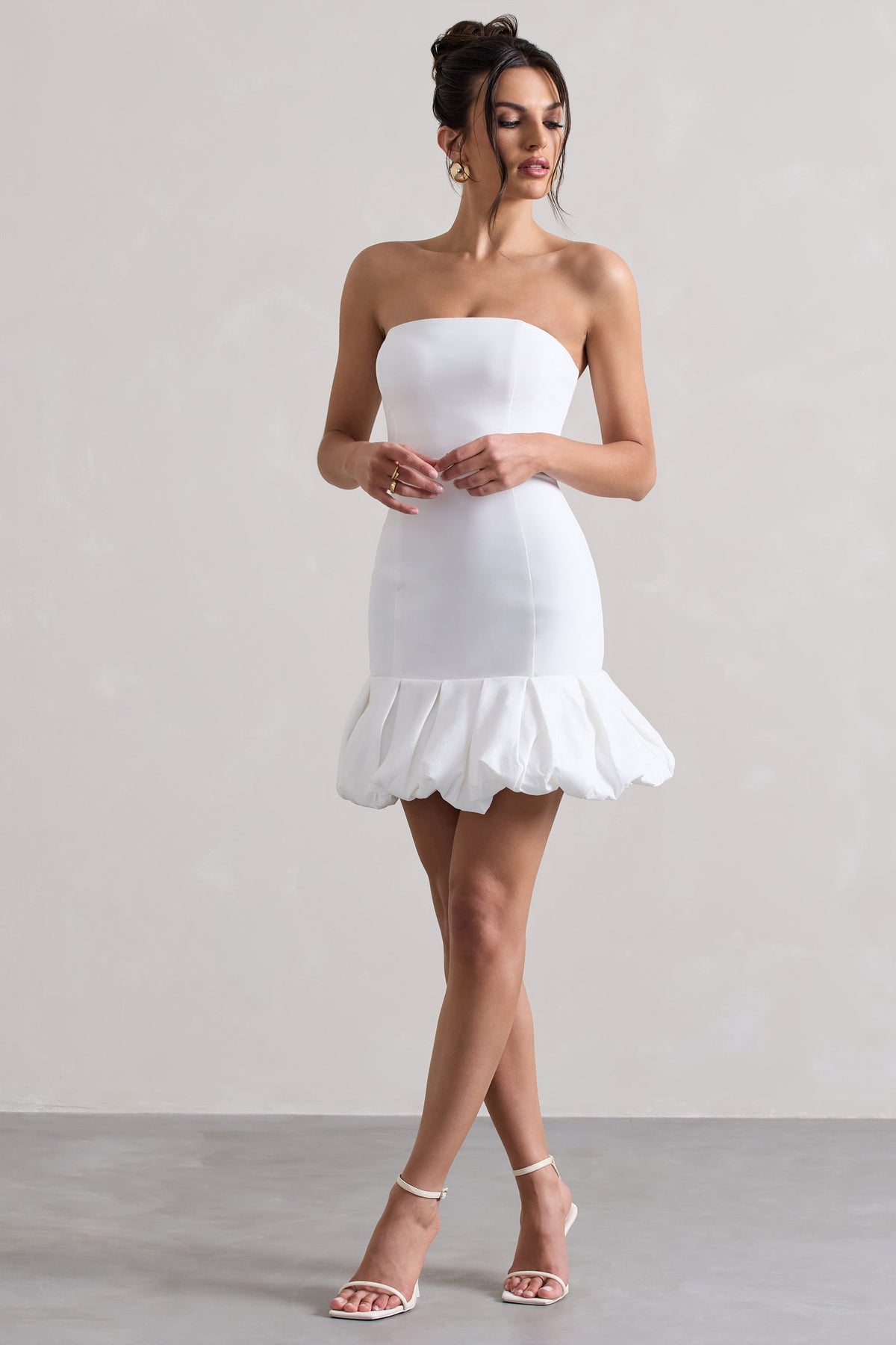 Liscia | Weißes Bandeau-Minikleid mit Rüschenbesatz