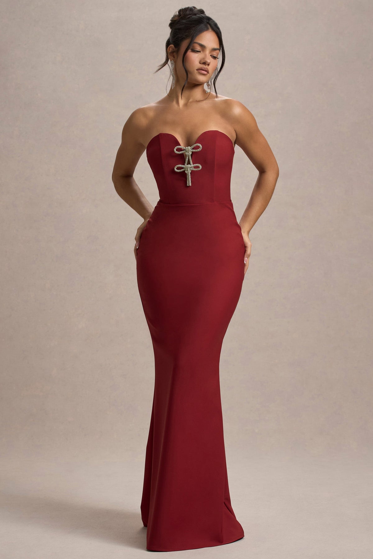 Molly | Beerenfarbenes trägerloses Sweetheart-Maxikleid