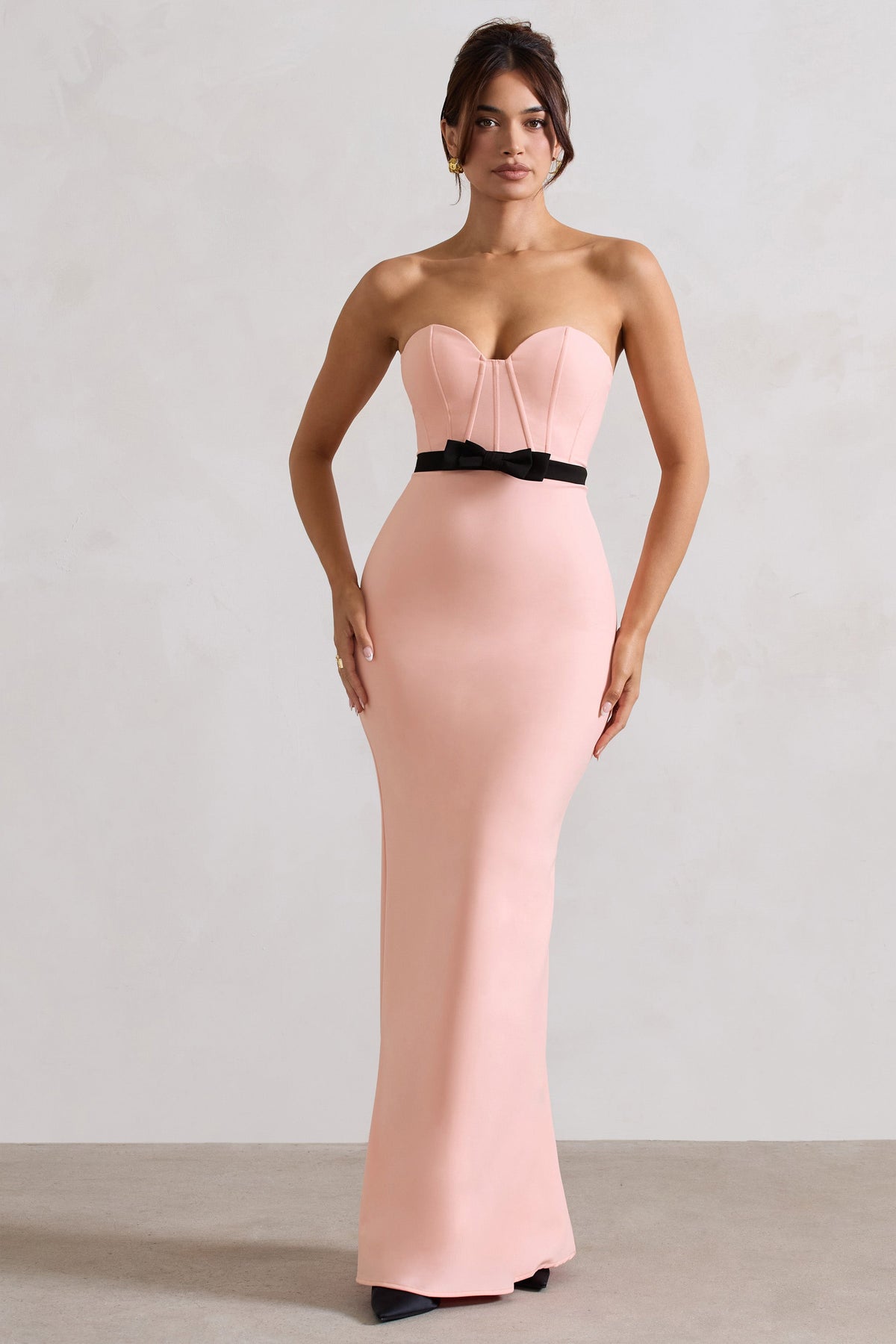 Albi | Rosa strukturiertes trägerloses Korsett-Maxikleid mit Schleife
