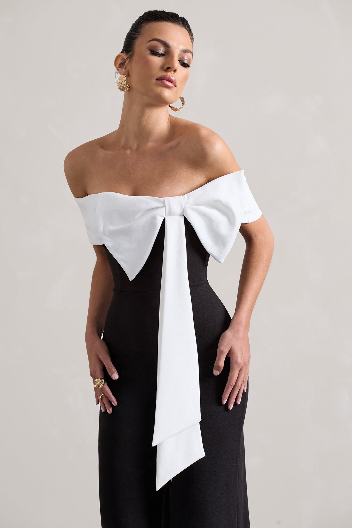 Bower | Schwarzer Bardot-Jumpsuit mit geradem Bein und Schleife