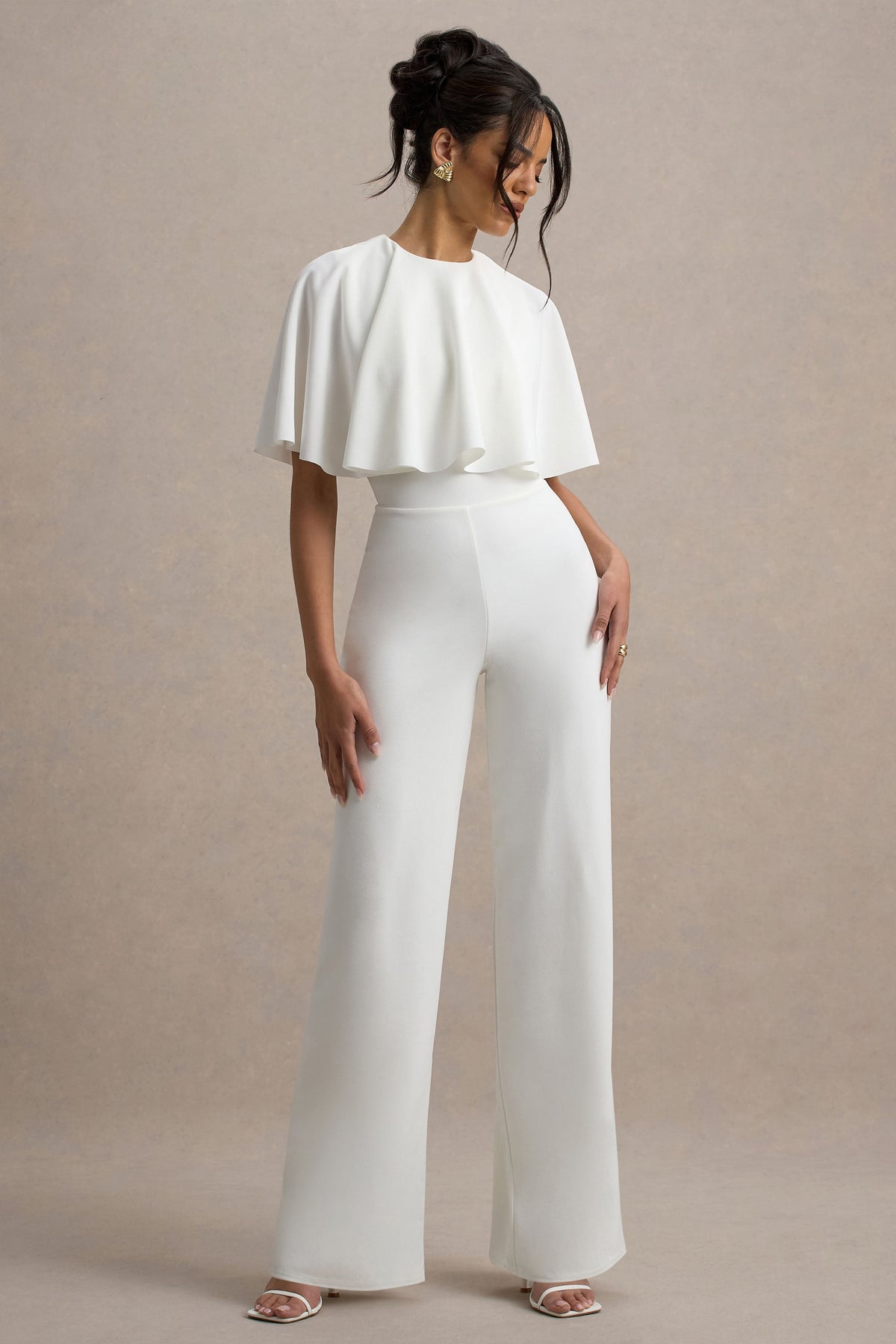 Leanna | Weißer Jumpsuit mit geradem Bein und Umhang