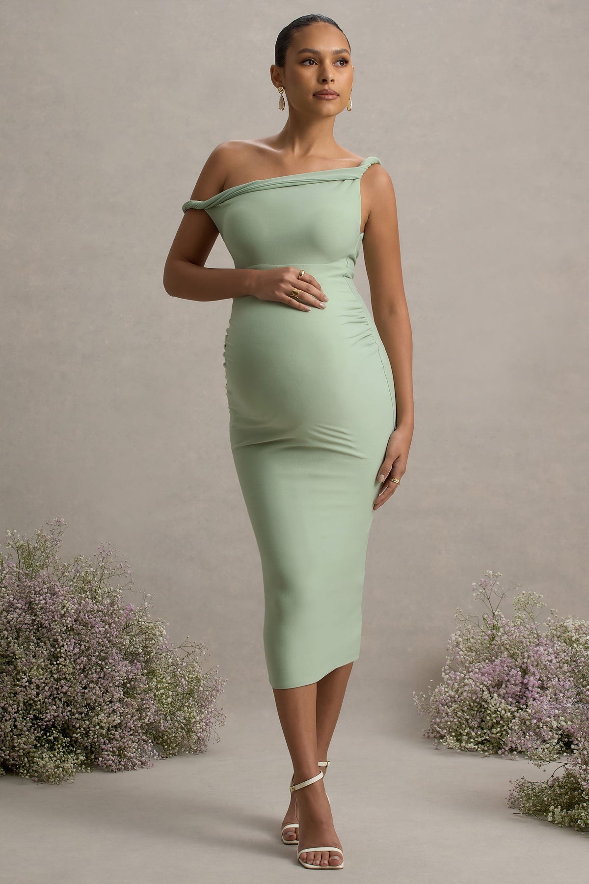 Salome | Hellgrünes, asymmetrisches, gedrehtes Umstands-Midikleid