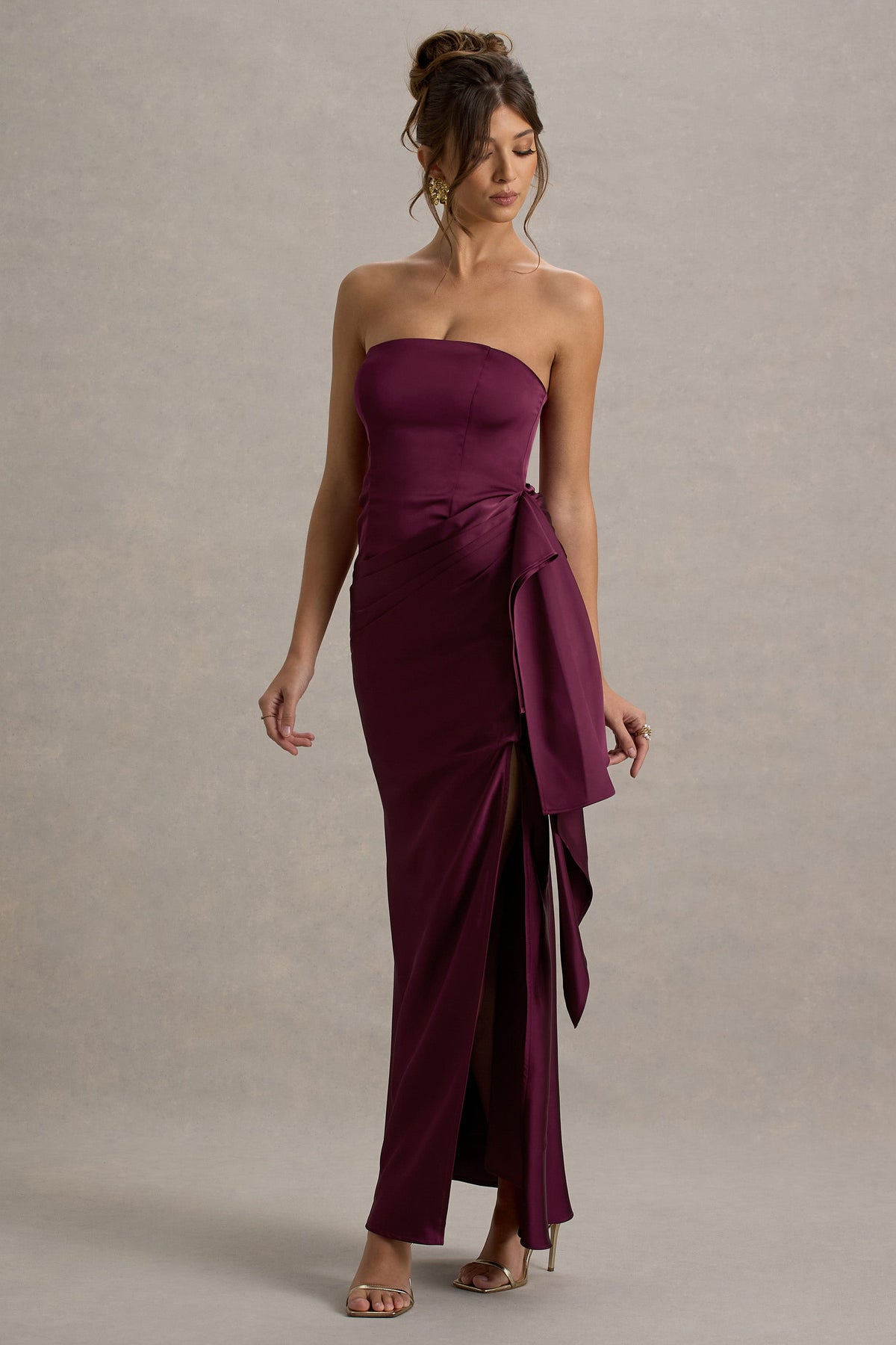 Loz | Burgunderrotes Satin-Bandeau-Drapiertes Maxikleid