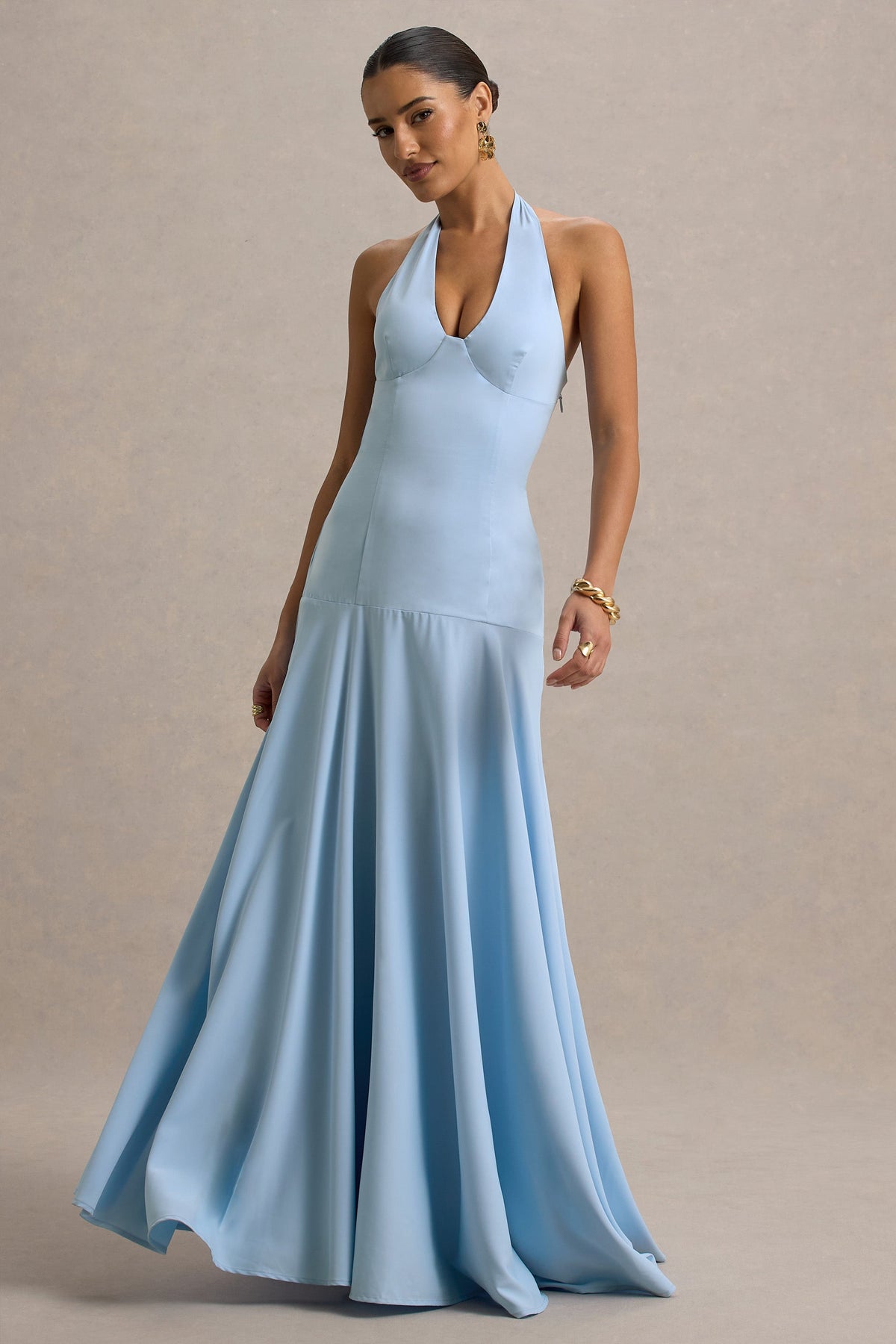 Ginevra | Maxikleid mit Halterneck-Trägern in Puderblau