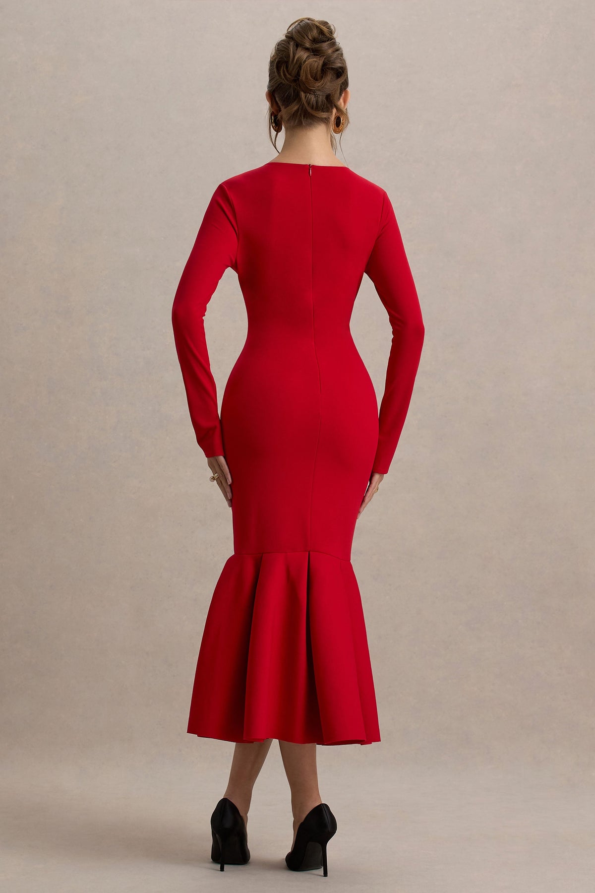 Liberty | Rotes Maxikleid im Meerjungfrauenschnitt mit hohem Kragen