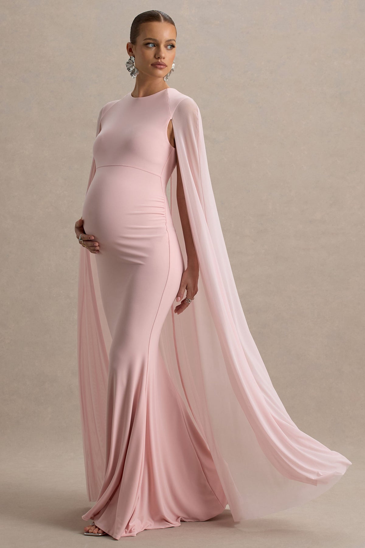 Currant | Rosafarbenes Maxikleid mit hohem Kragen und Cape