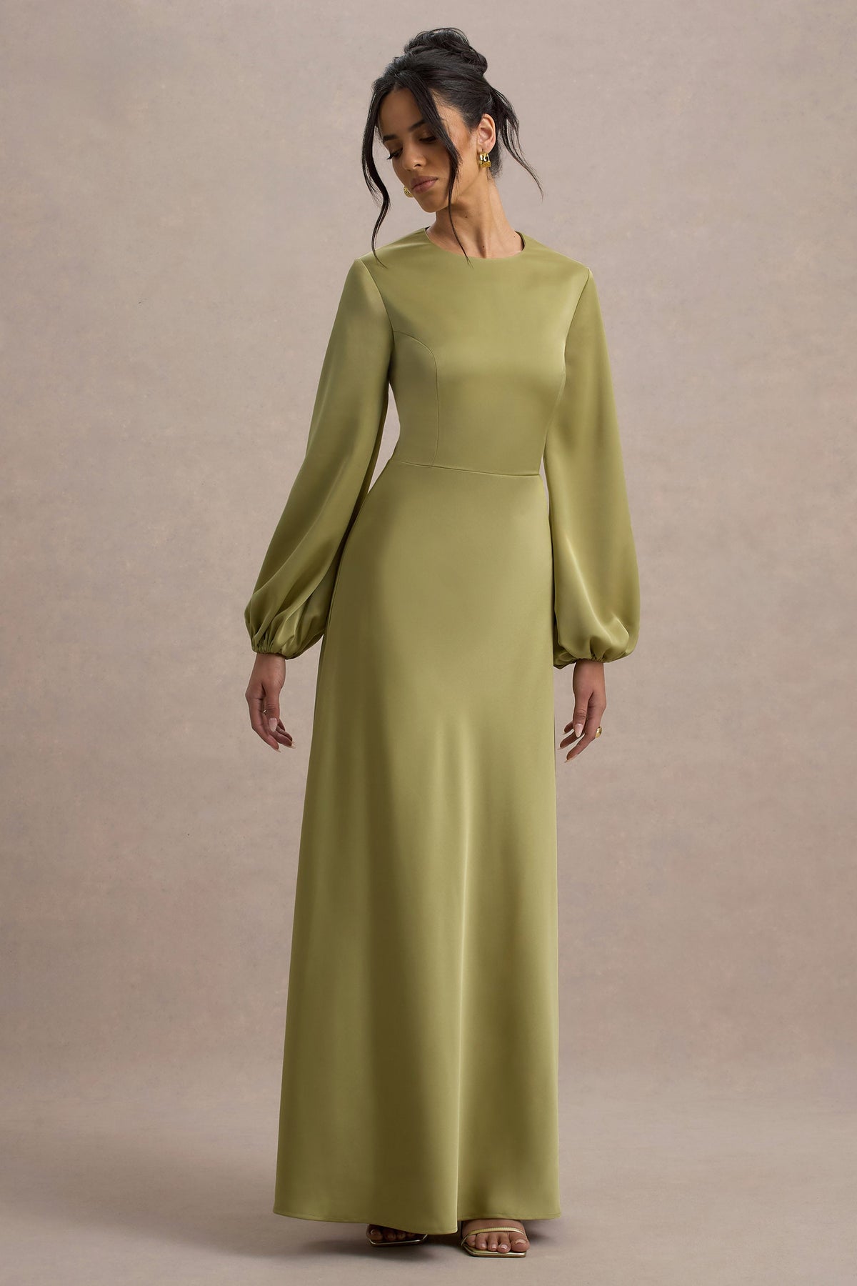 Crawley | Hellgrünes Satin-Maxikleid mit Puffärmeln