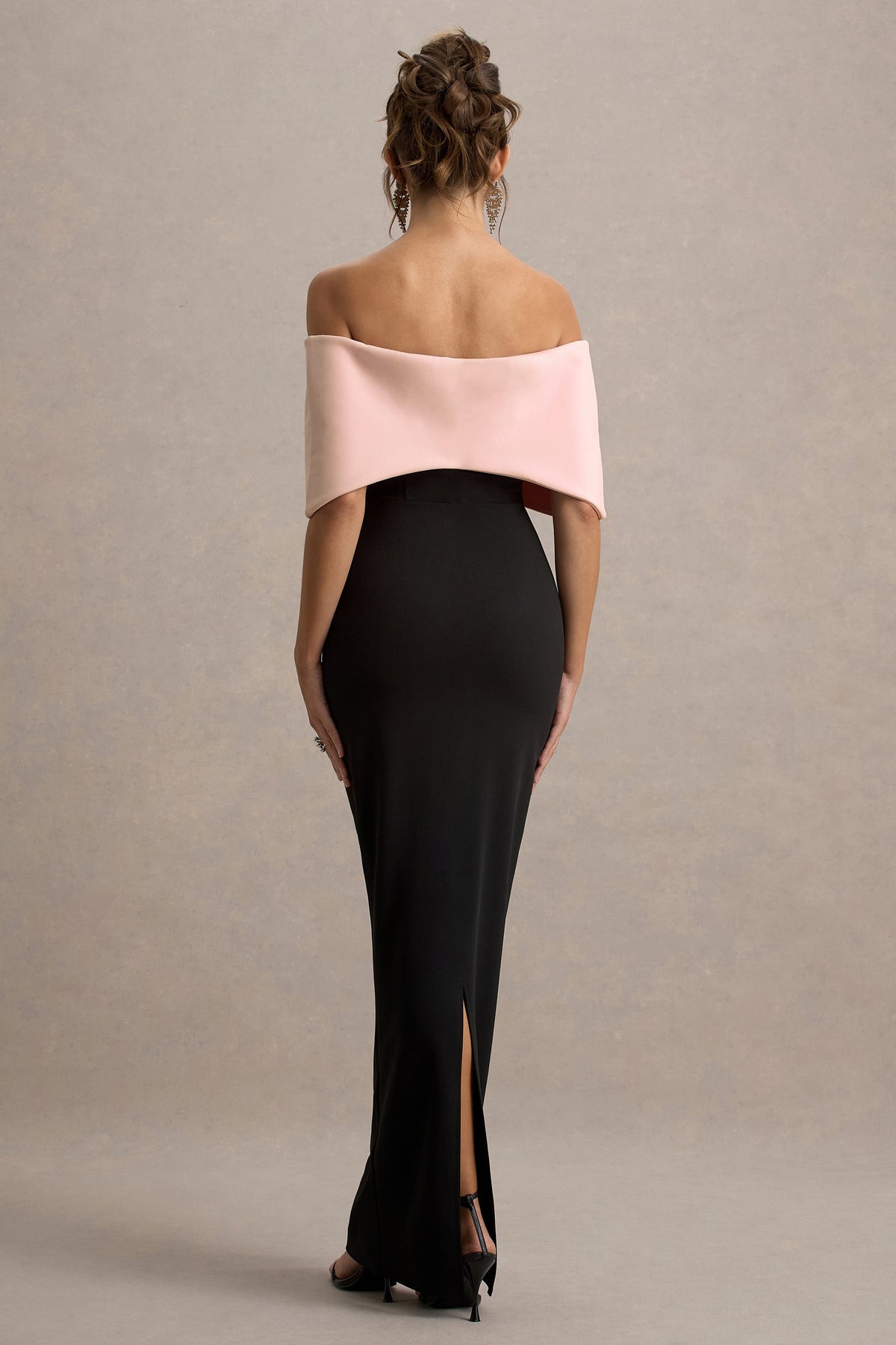 Cornelia | Rosa & Schwarzes Trägerloses Maxikleid mit Großer Schleife