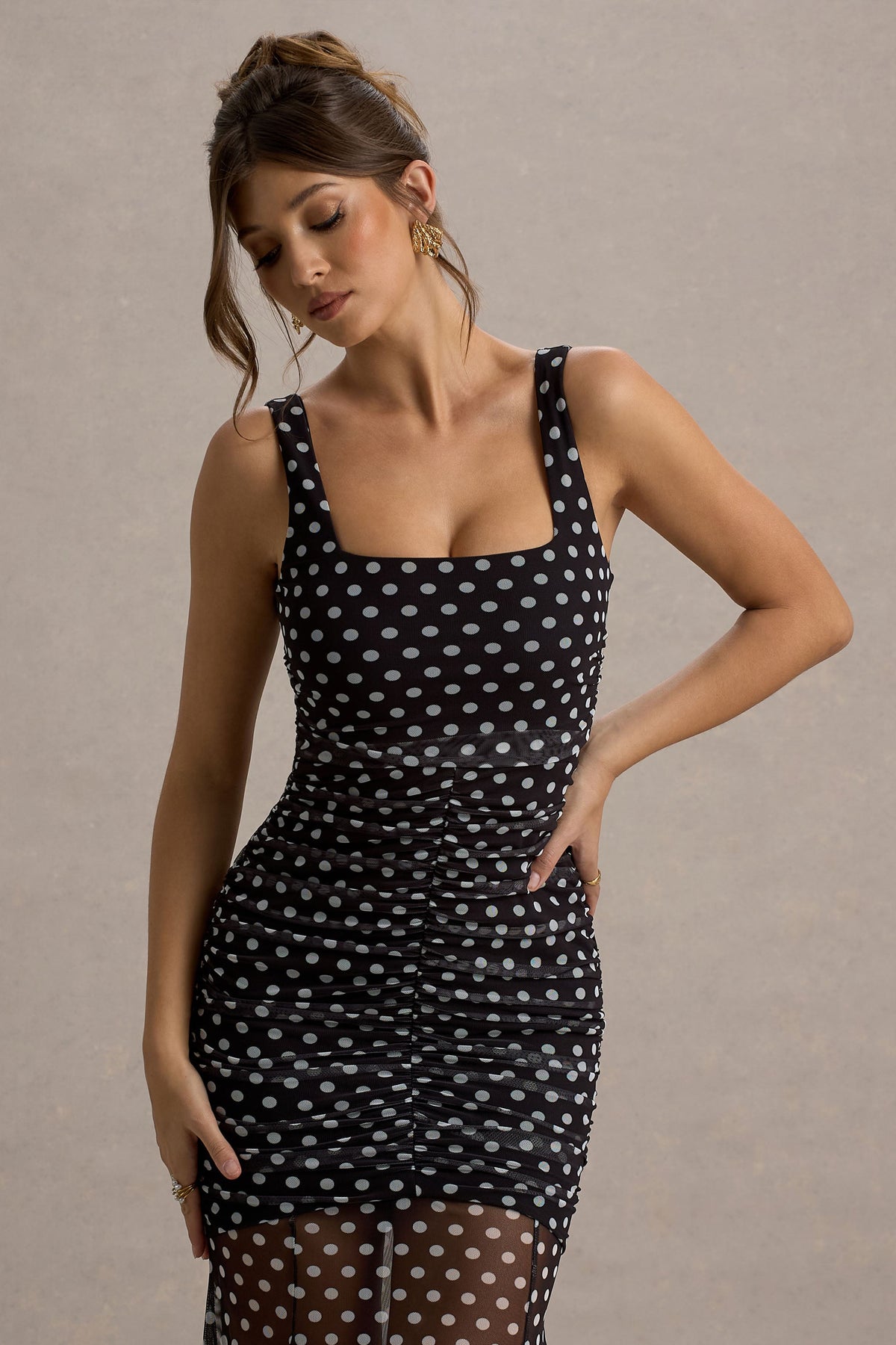 Galaxia | Schwarz-weißes Maxikleid mit Polka-Dots und Netzrock