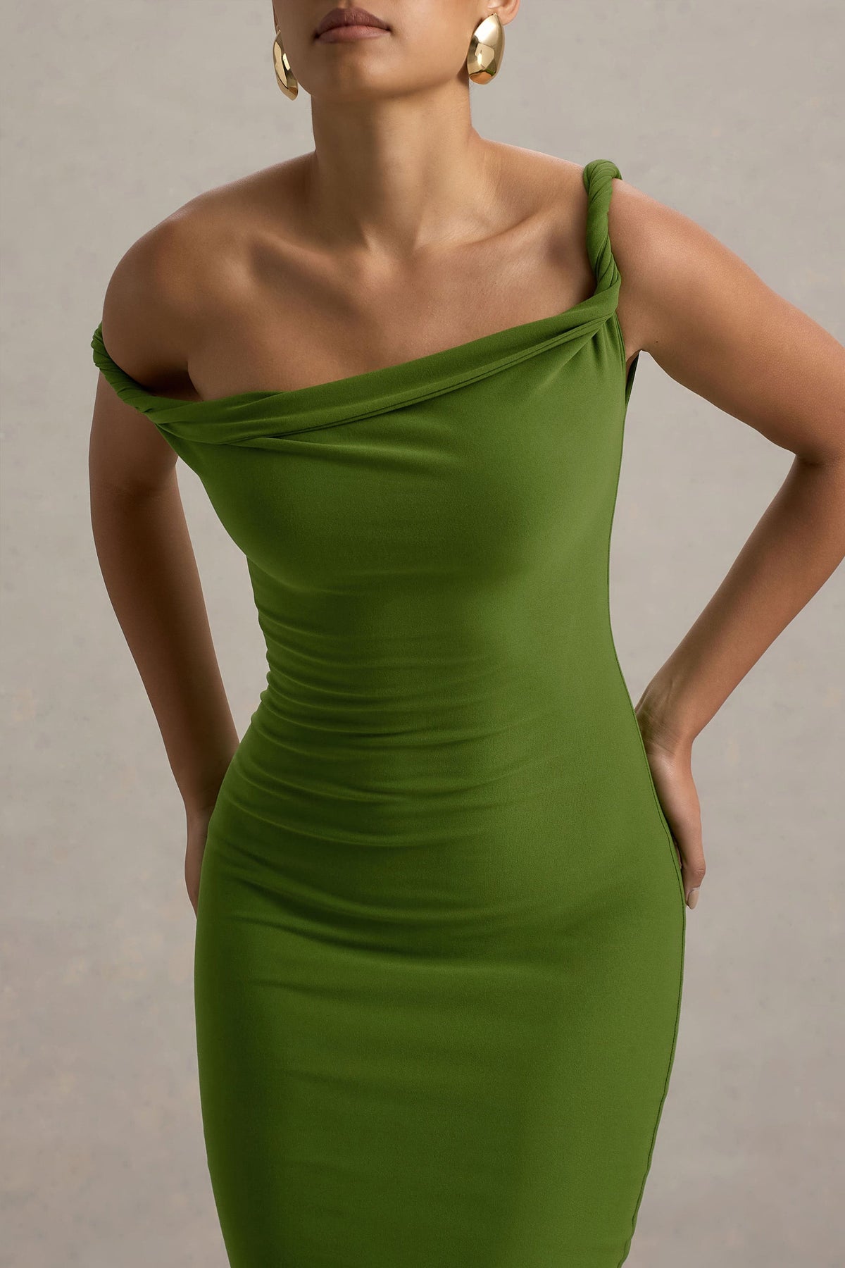 Salome | Grünes Asymmetrisches Midikleid mit verdrehten Details