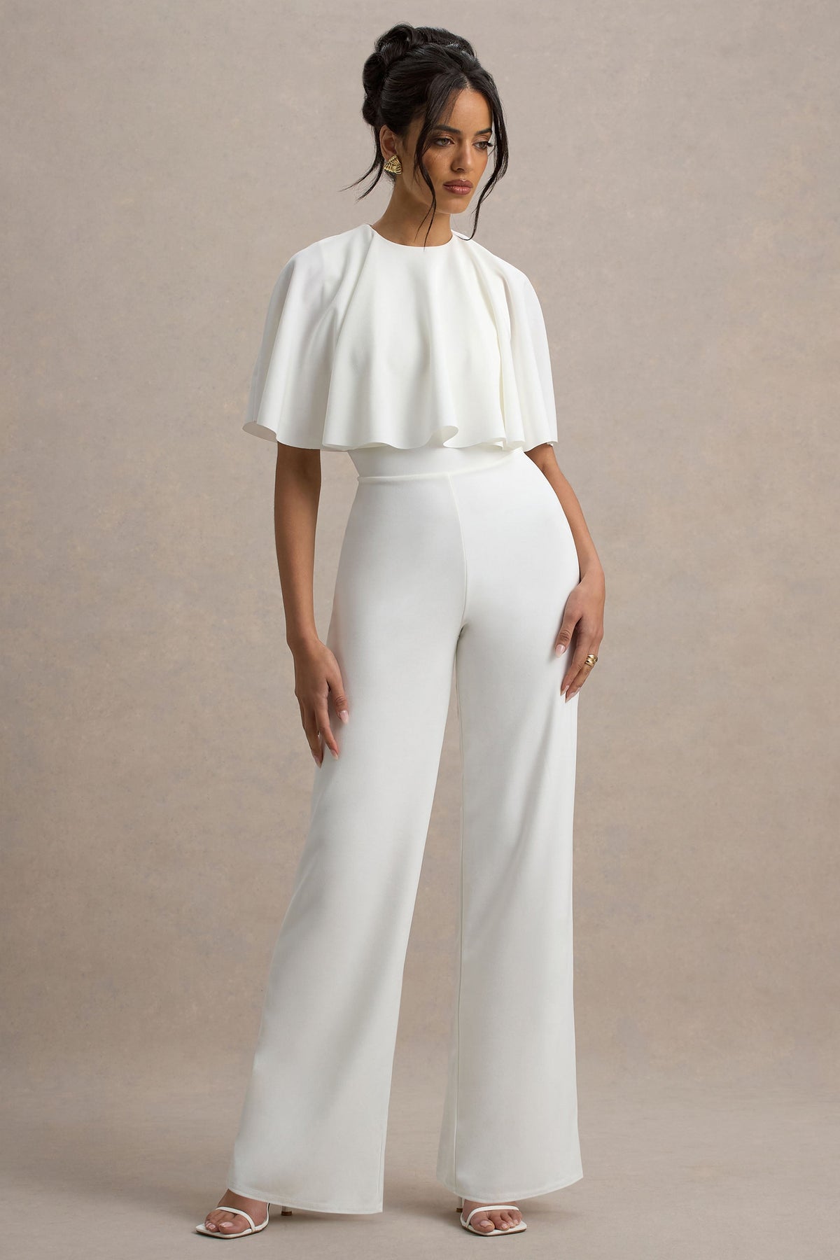 Leanna | Weißer Jumpsuit mit geradem Bein und Umhang