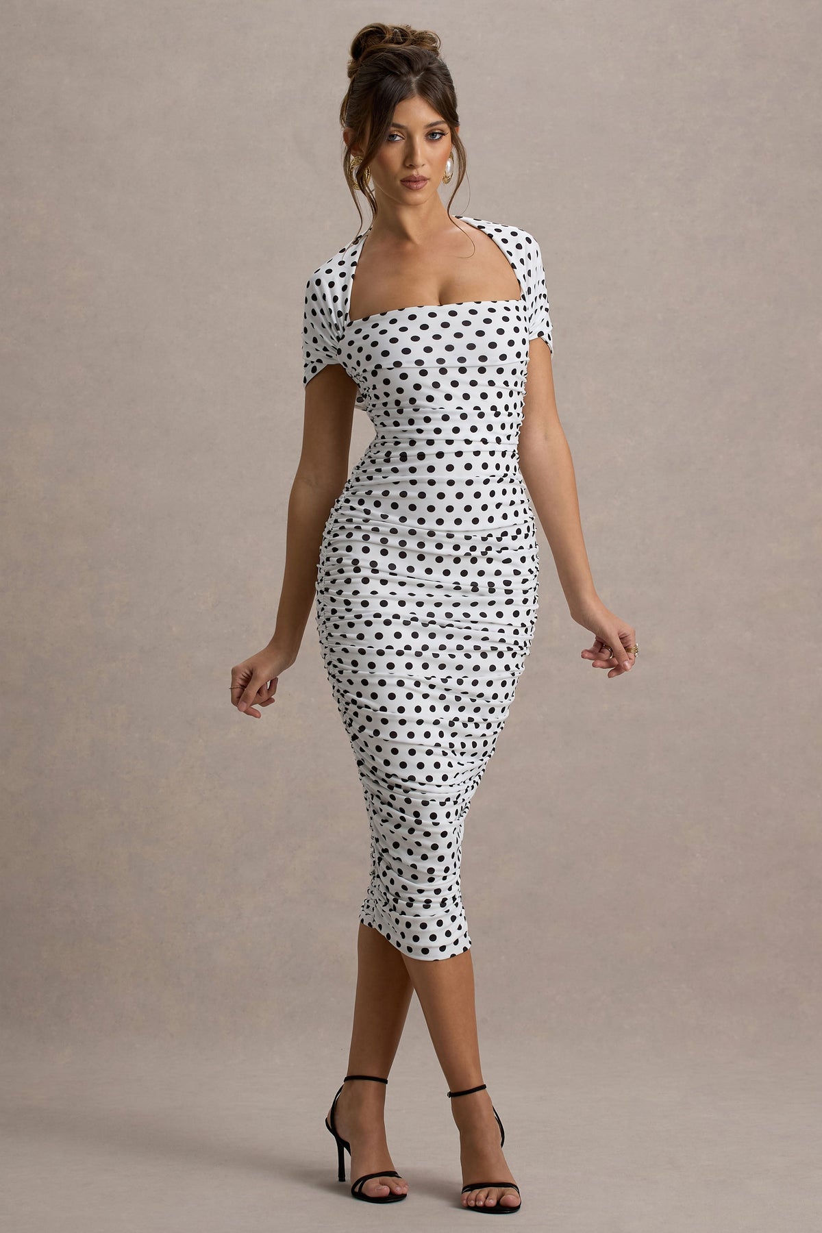 Paxos | Weißes Polka-Dot-Midikleid mit Rüschen und kurzen Ärmeln