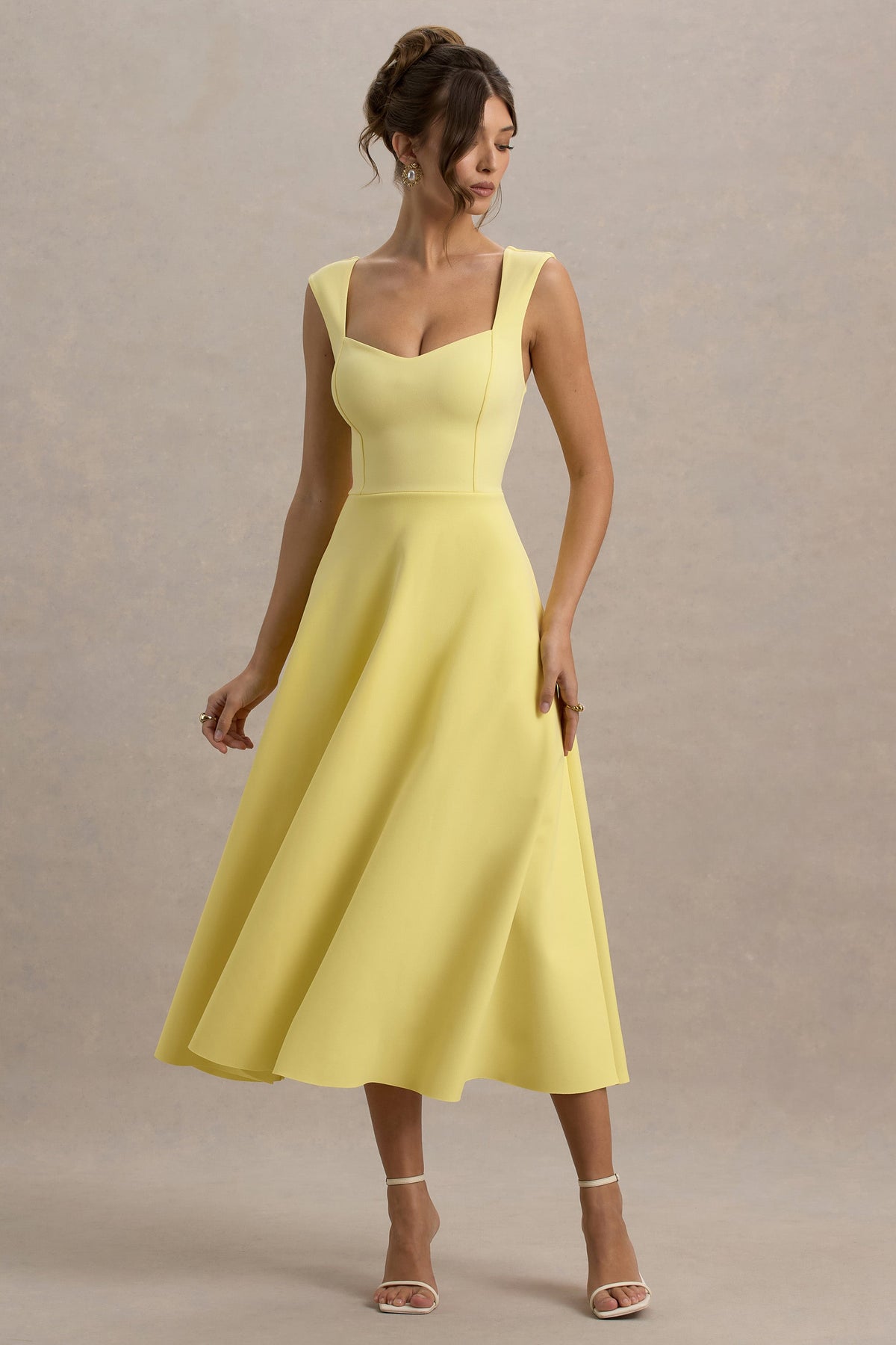 Andromeda | Zitronengelbes Midikleid mit Sweetheart-Ausschnitt