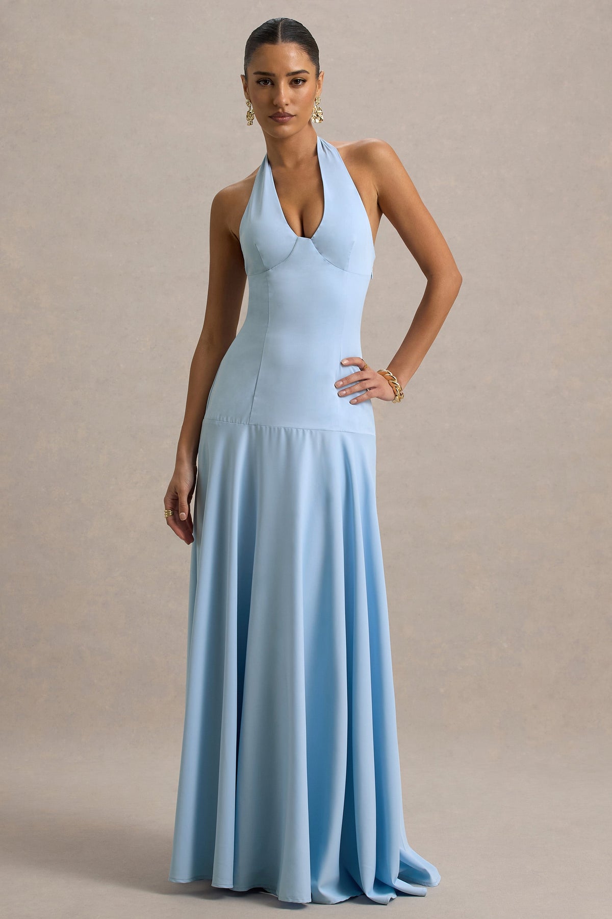 Ginevra | Maxikleid mit Halterneck-Trägern in Puderblau