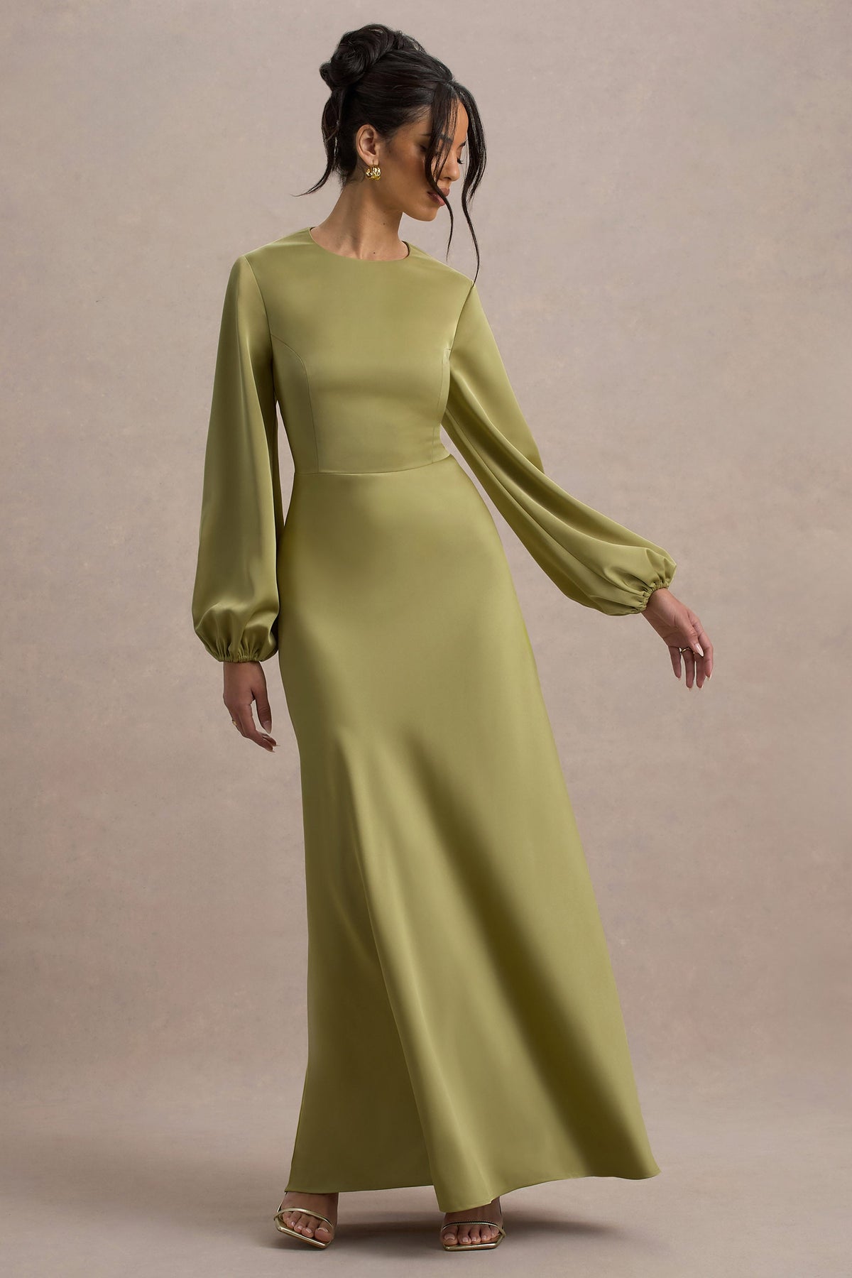 Crawley | Hellgrünes Satin-Maxikleid mit Puffärmeln