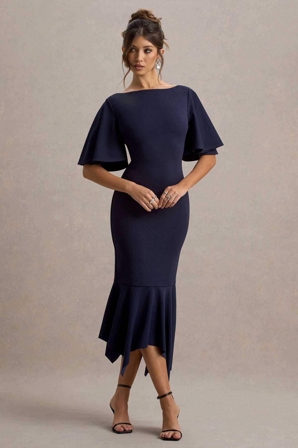 Ashling | Marineblaues Midikleid mit Flatterärmeln und Zipfelsaum