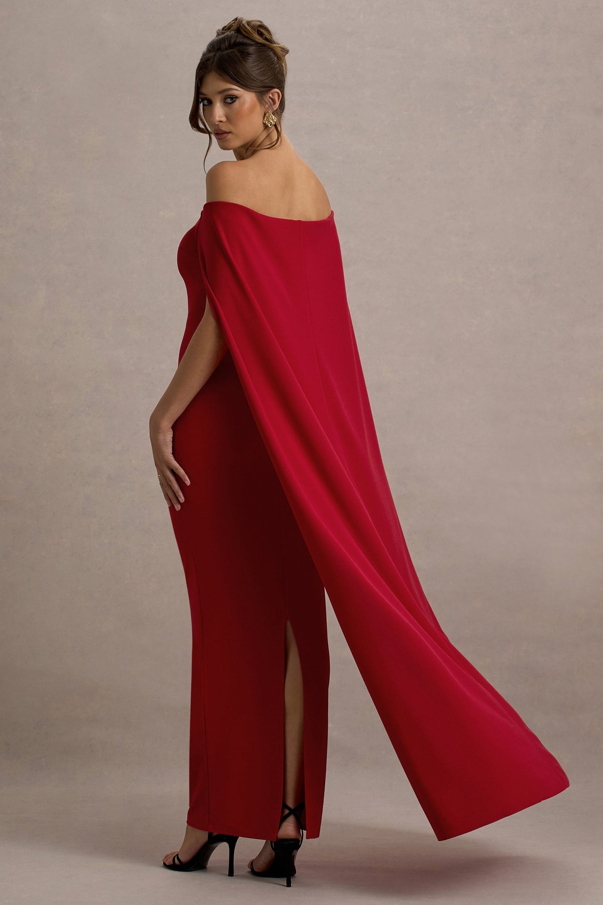 Genovia | Rotes Bardot Cape Maxikleid