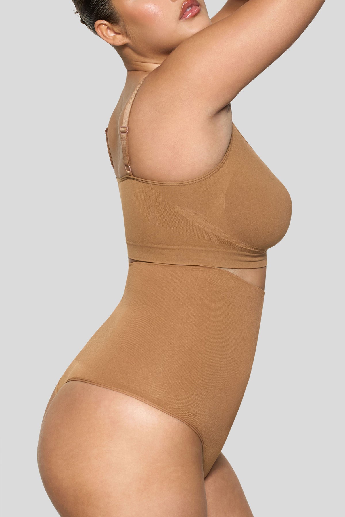 BOOMBA | Figurformender High-Waist Shaper in Karamell