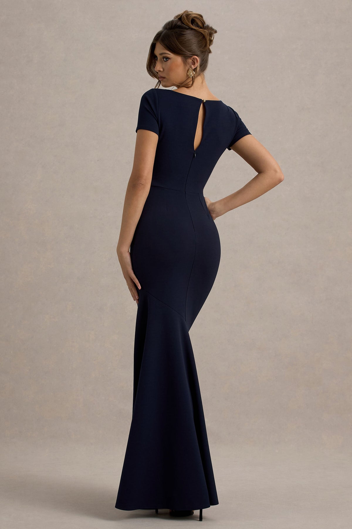 Rian | Marineblaues Maxi-Kleid mit kurzen Ärmeln
