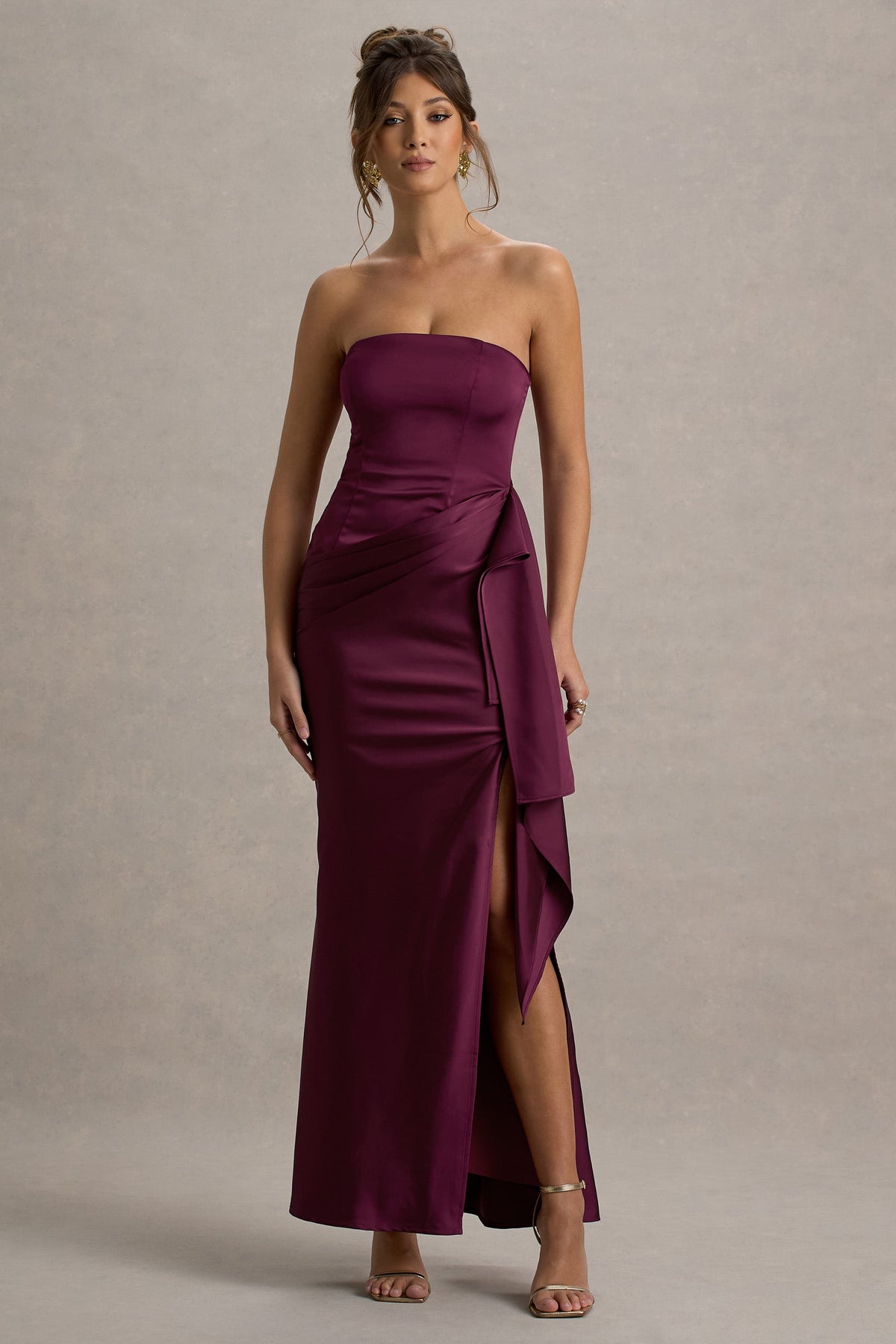 Loz | Burgunderrotes Satin-Bandeau-Drapiertes Maxikleid