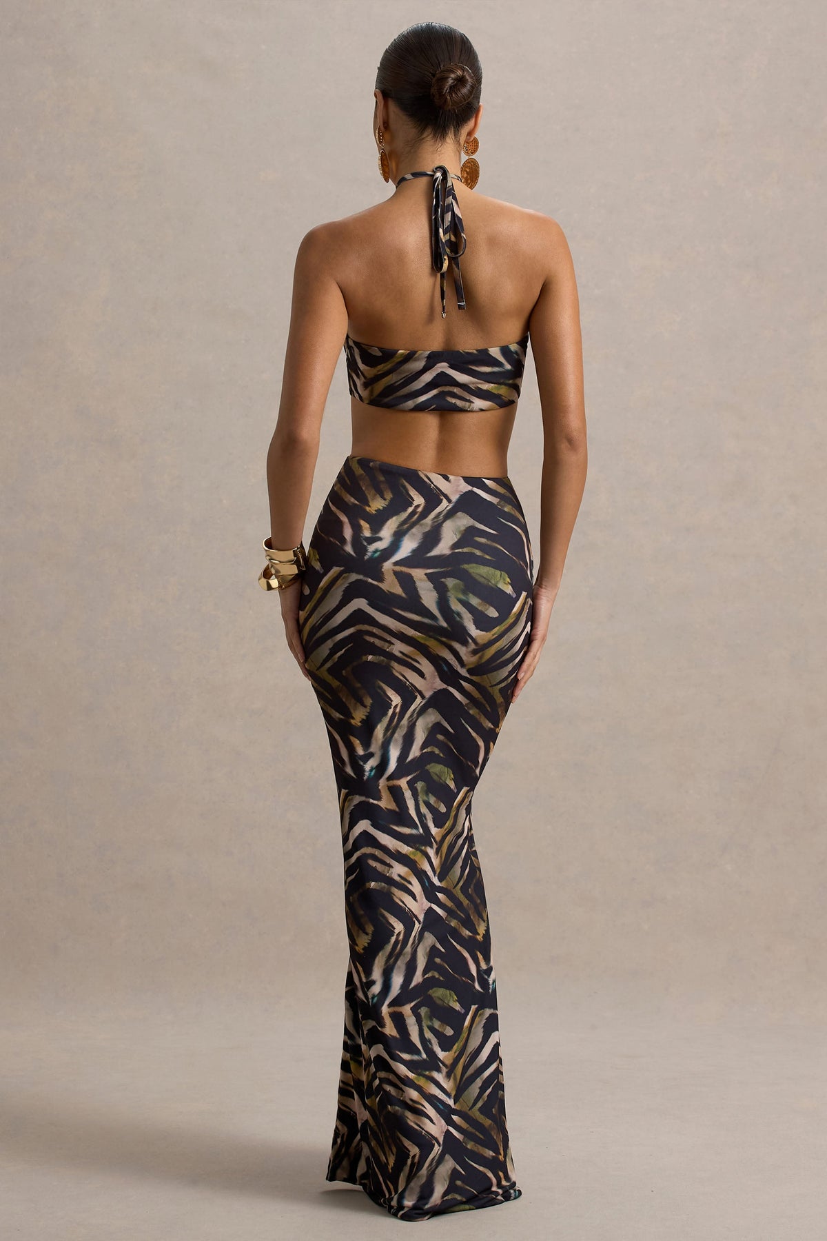 Olina | Maxikleid mit Zebra-Print, Halterneck und Cut-Out