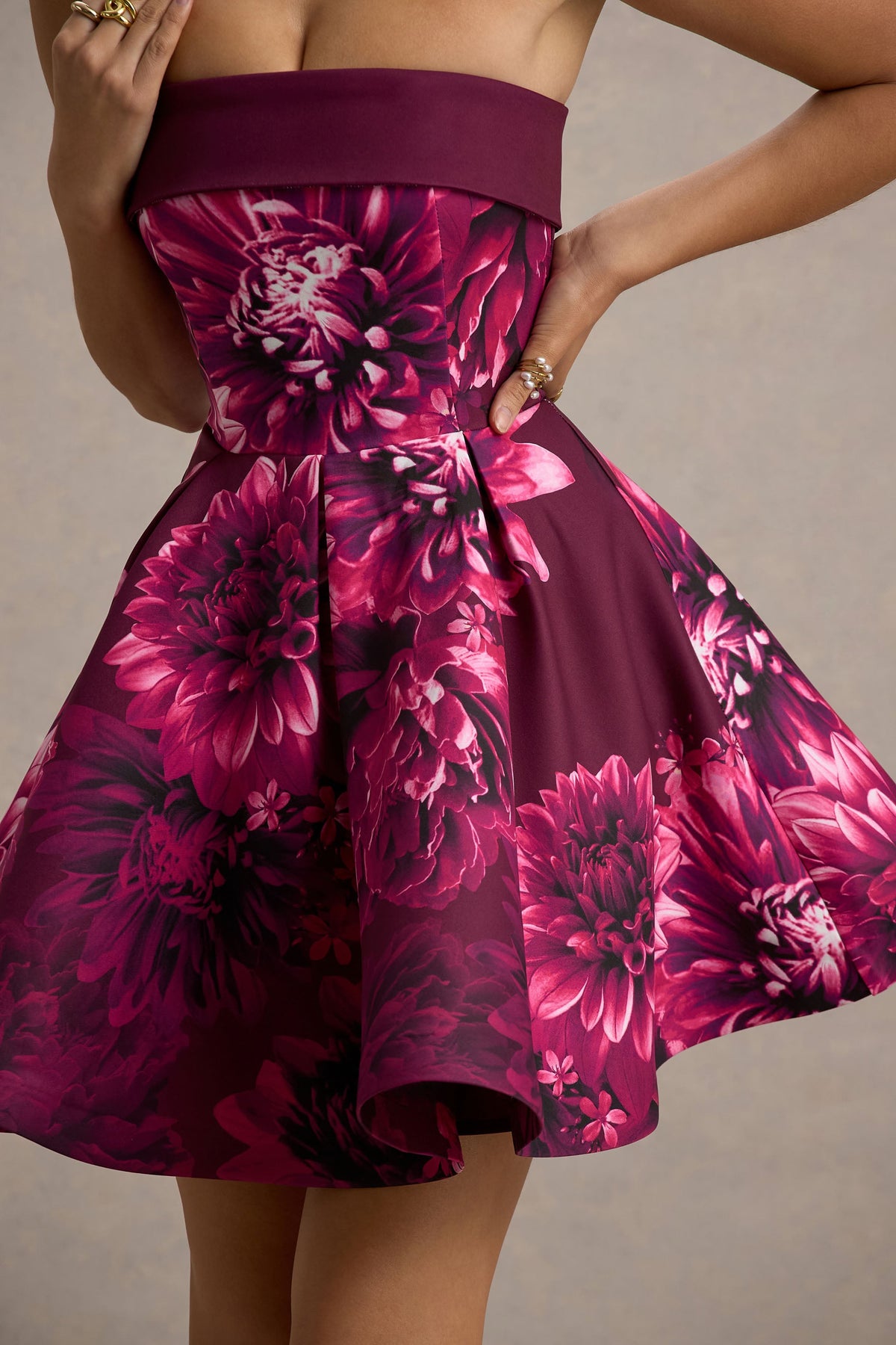 Fiorenza | Rosa Bandeau-Skater-Minikleid mit Blumenmuster
