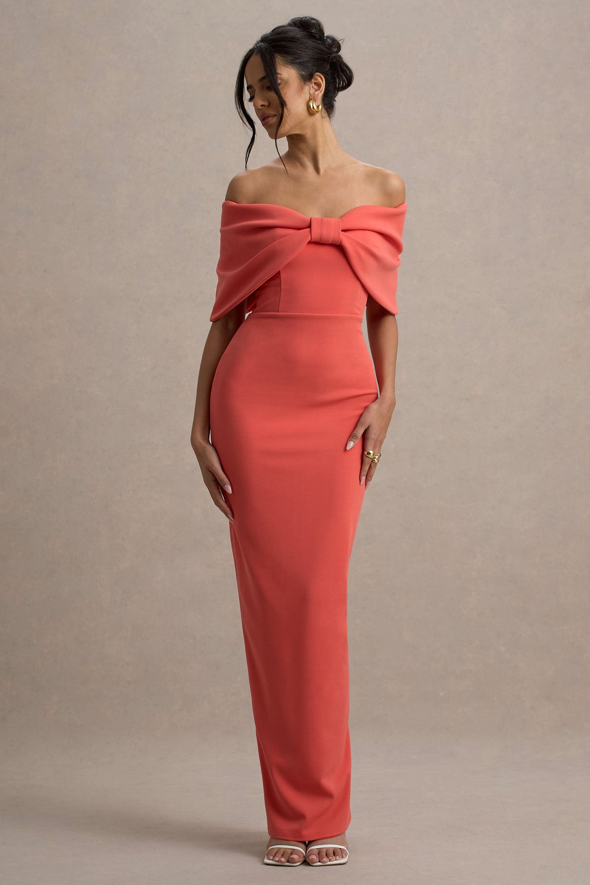 Cornelia | Oranges trägerloses Maxikleid mit Großer Schleife
