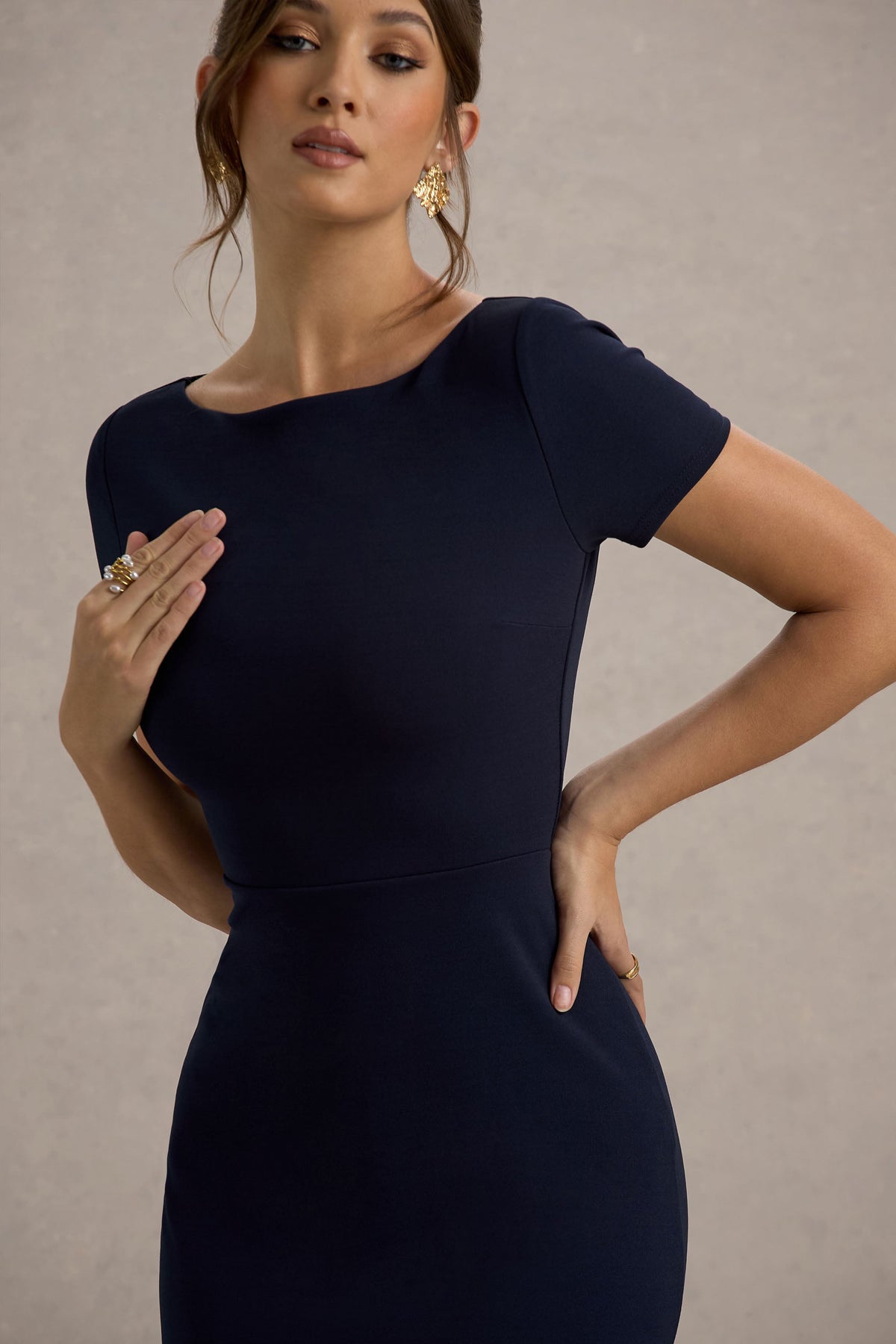 Rian | Marineblaues Maxi-Kleid mit kurzen Ärmeln