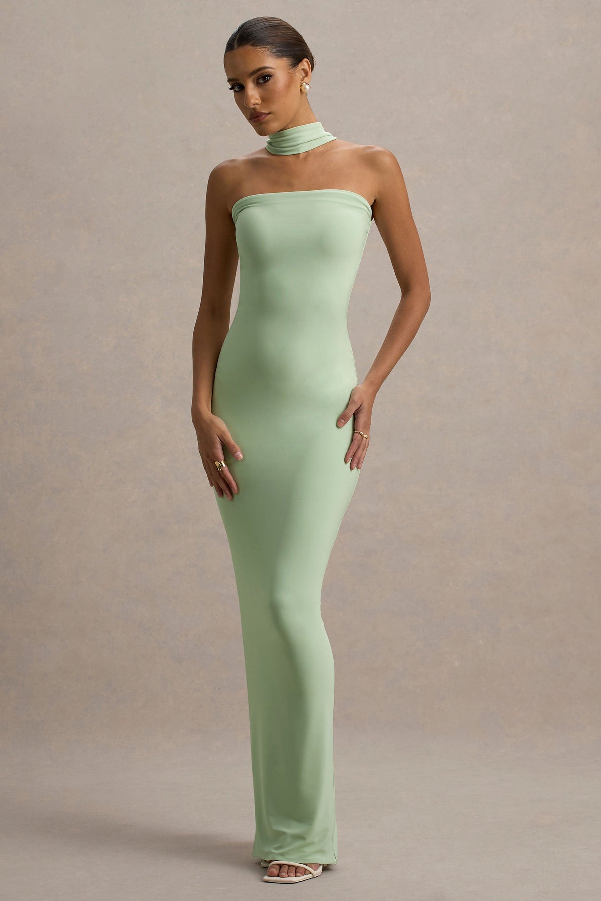 Nobu | Hellgrünes Bandeau-Maxikleid mit Halterneck-kragen