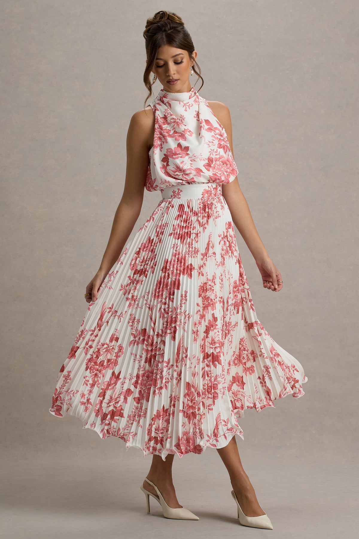 Nila | Rosa Porzellan-Druck Cowl-Neck Midikleid mit Plisseerock.
